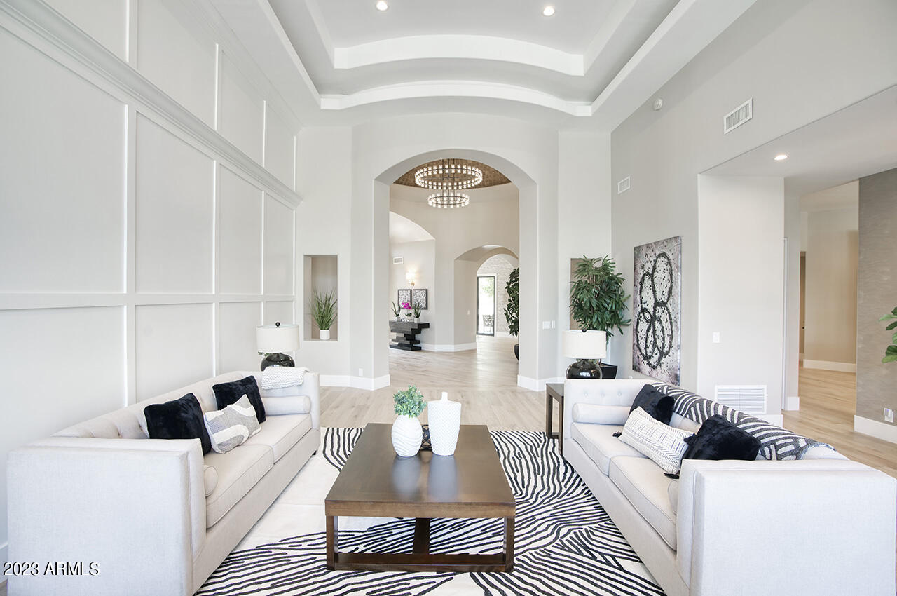 SANCTUARY - Residential