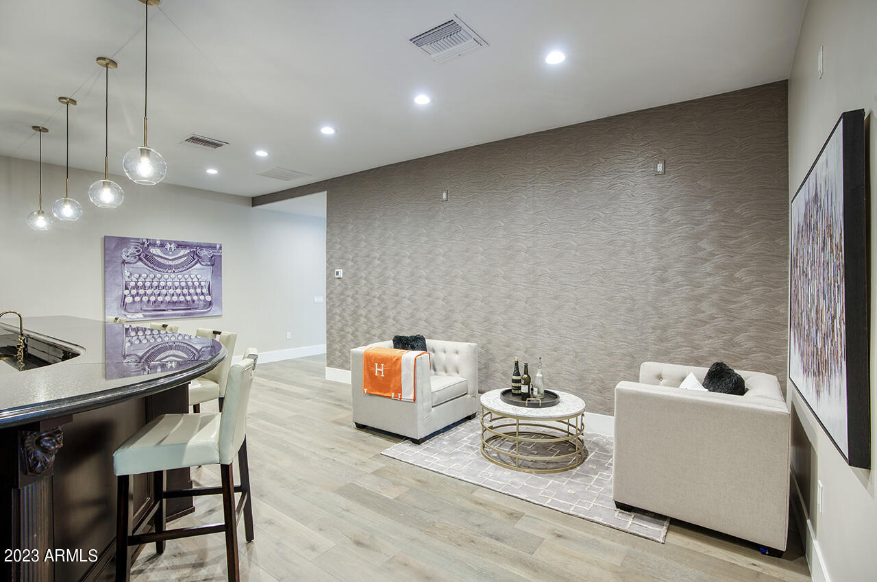 SANCTUARY - Residential