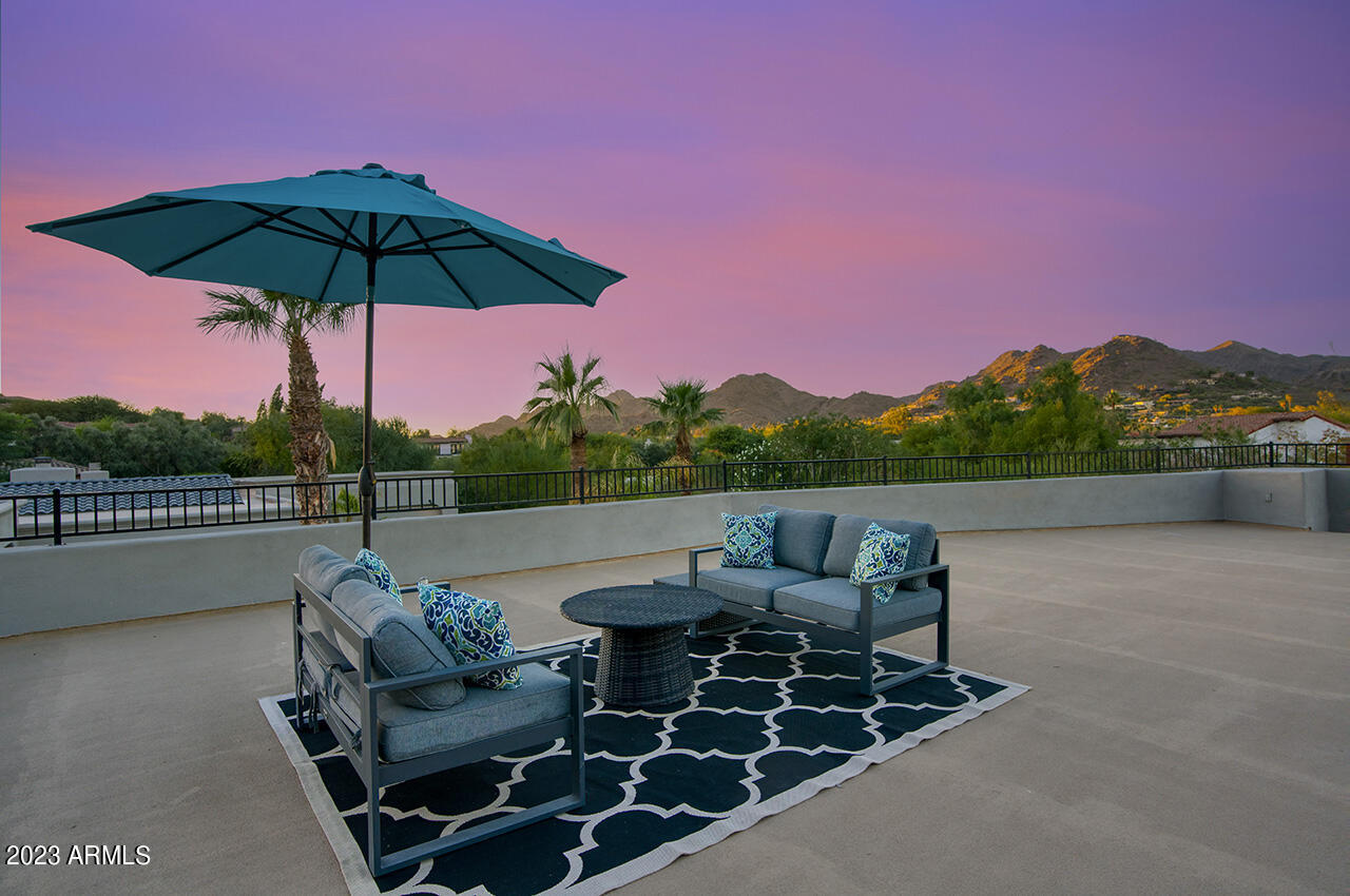 SANCTUARY - Residential