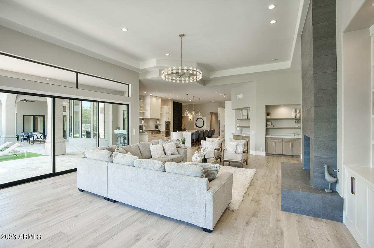 SANCTUARY - Residential