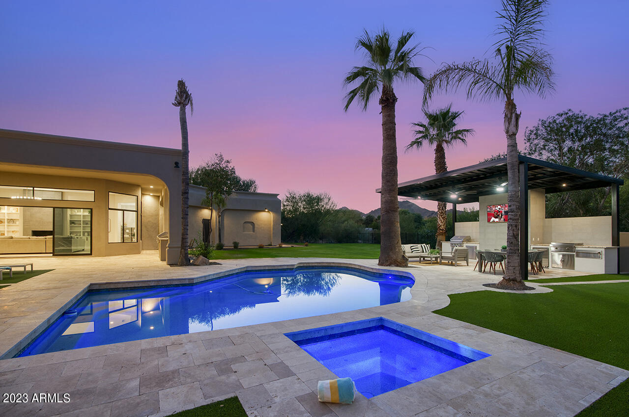 SANCTUARY - Residential