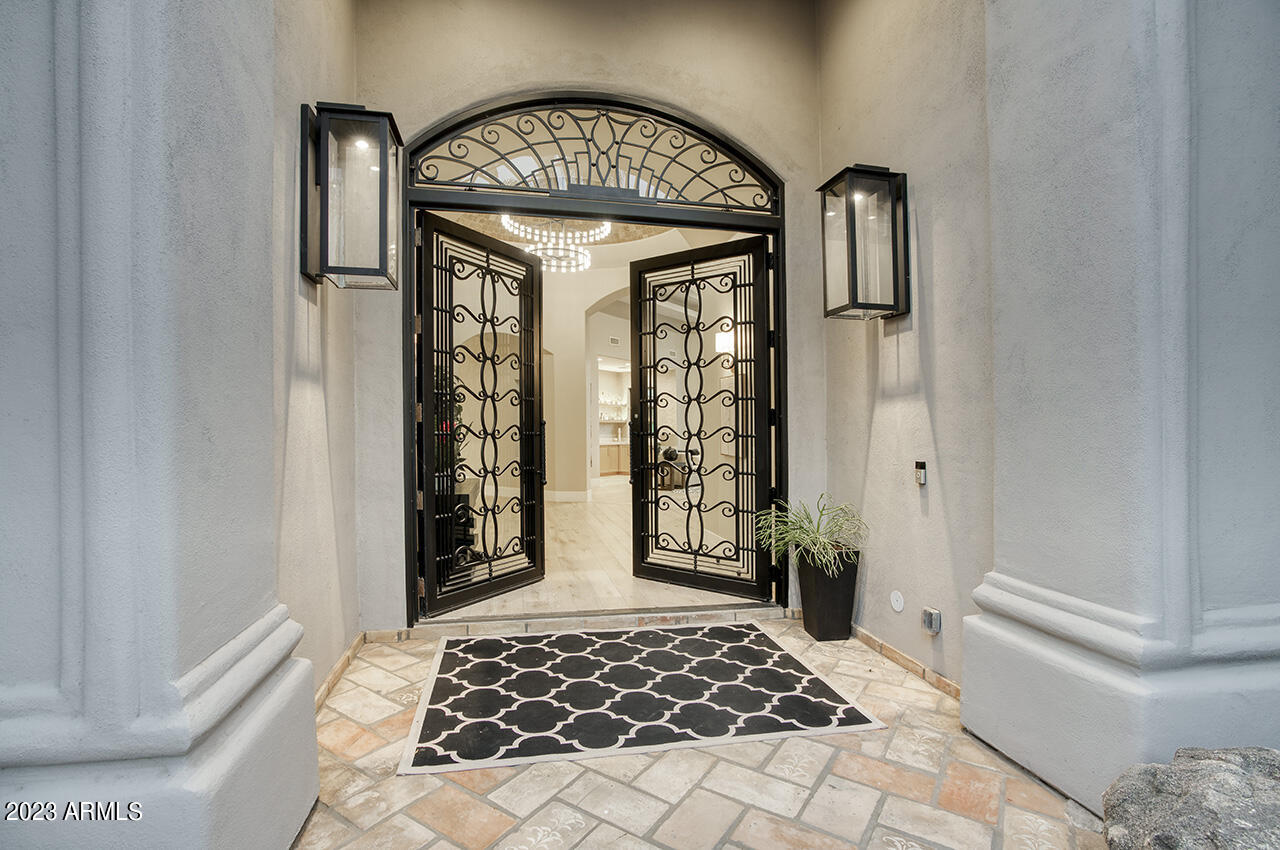 SANCTUARY - Residential