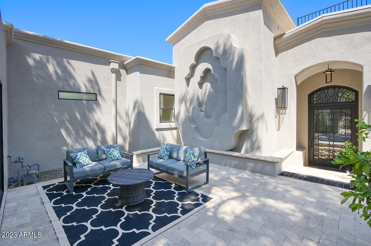 SANCTUARY - Residential