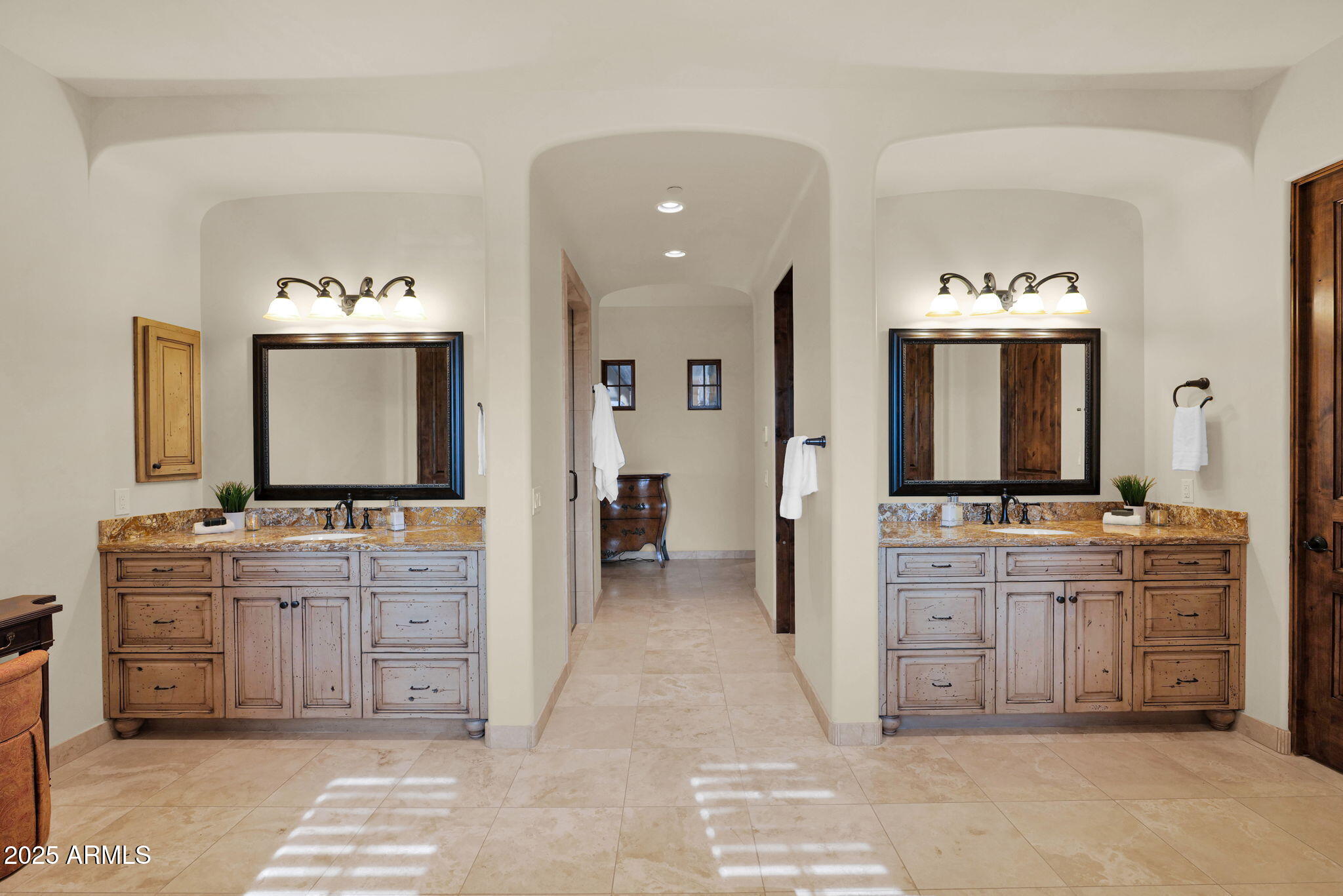 MIRABEL CLUB - Residential
