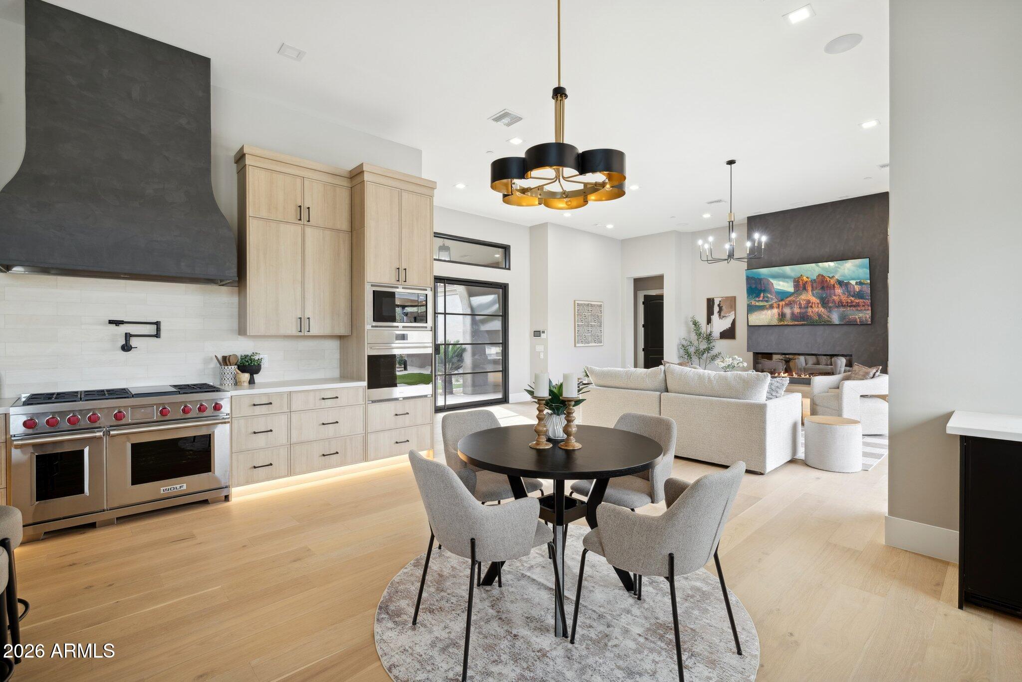 SAGUARO HIGHLANDS - Residential