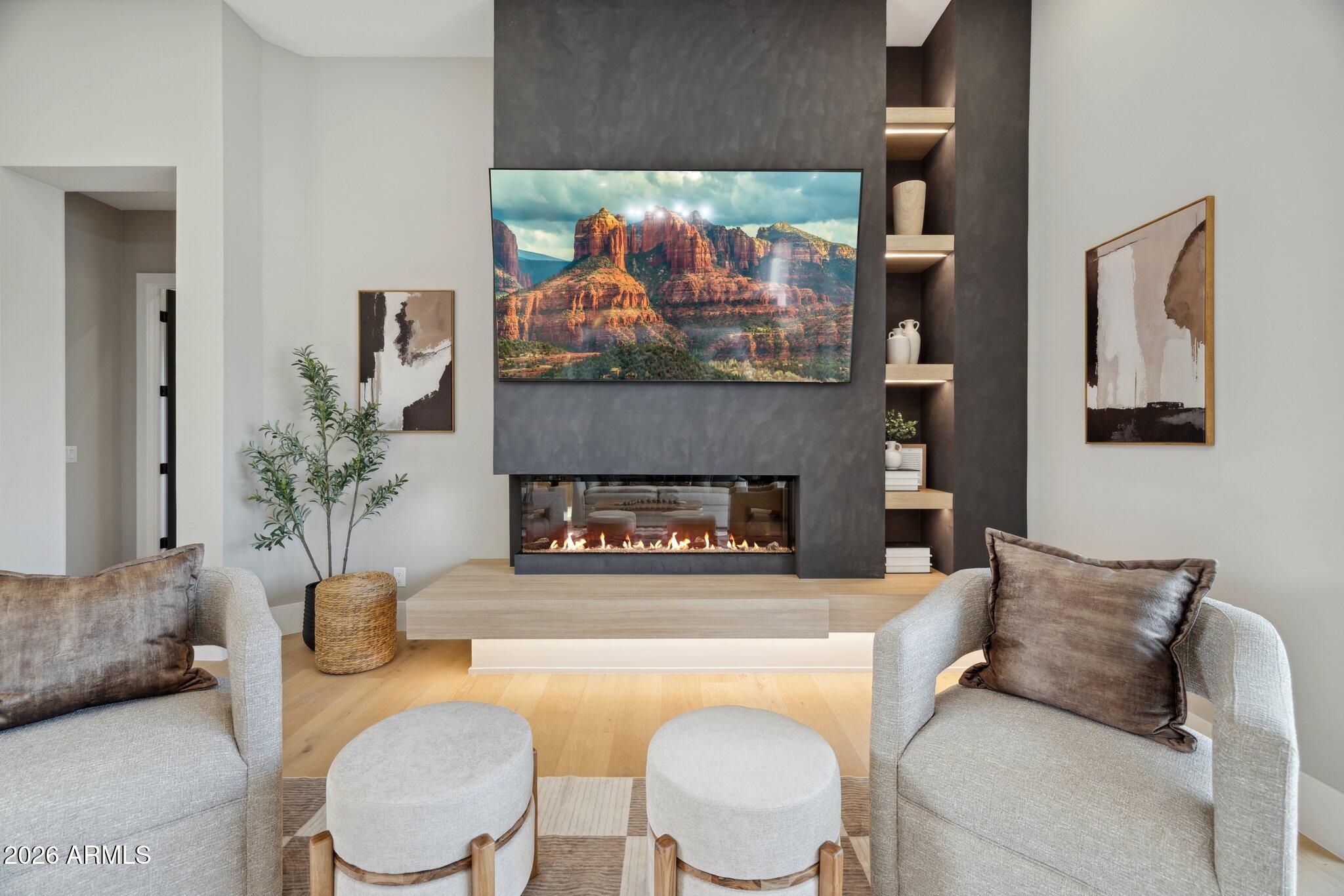 SAGUARO HIGHLANDS - Residential