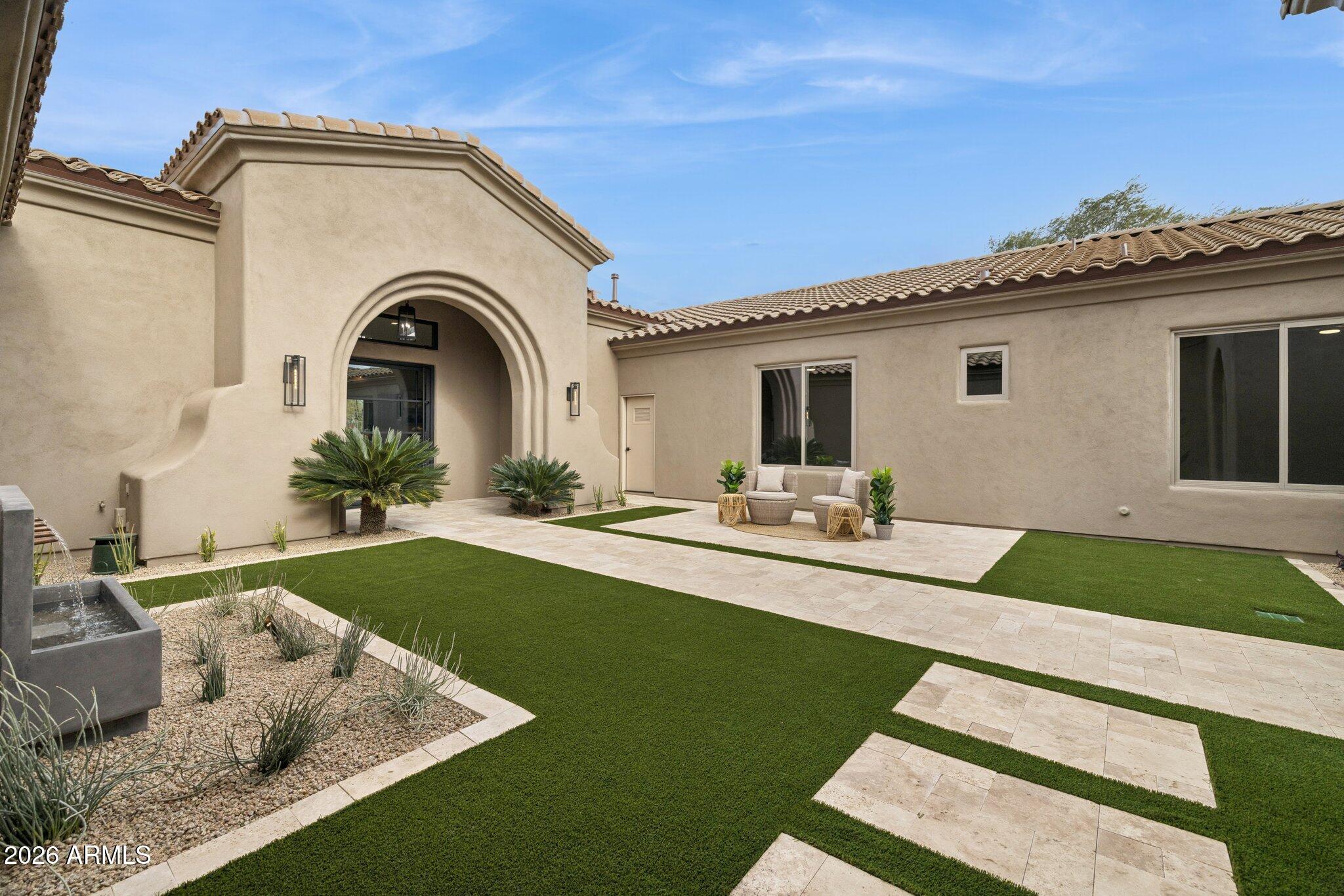 SAGUARO HIGHLANDS - Residential
