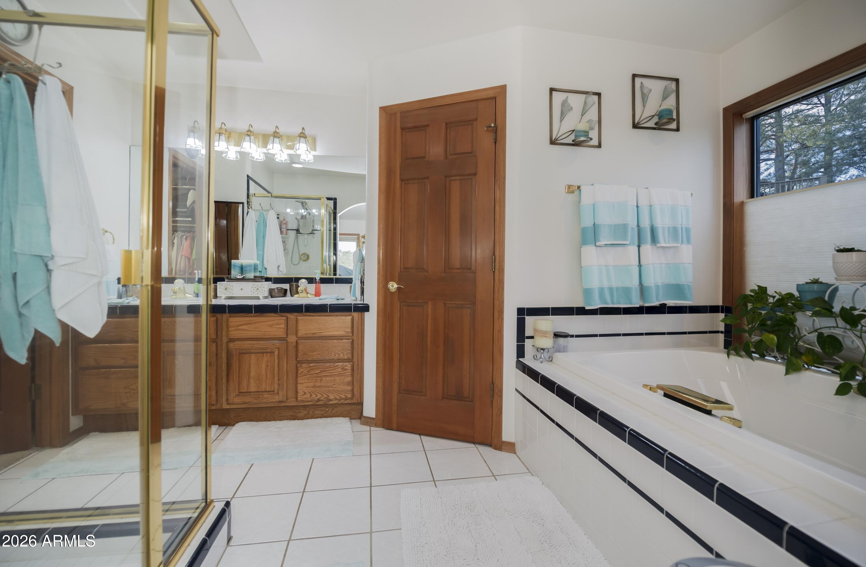 KINGSWOOD 2 REPLAT - Residential