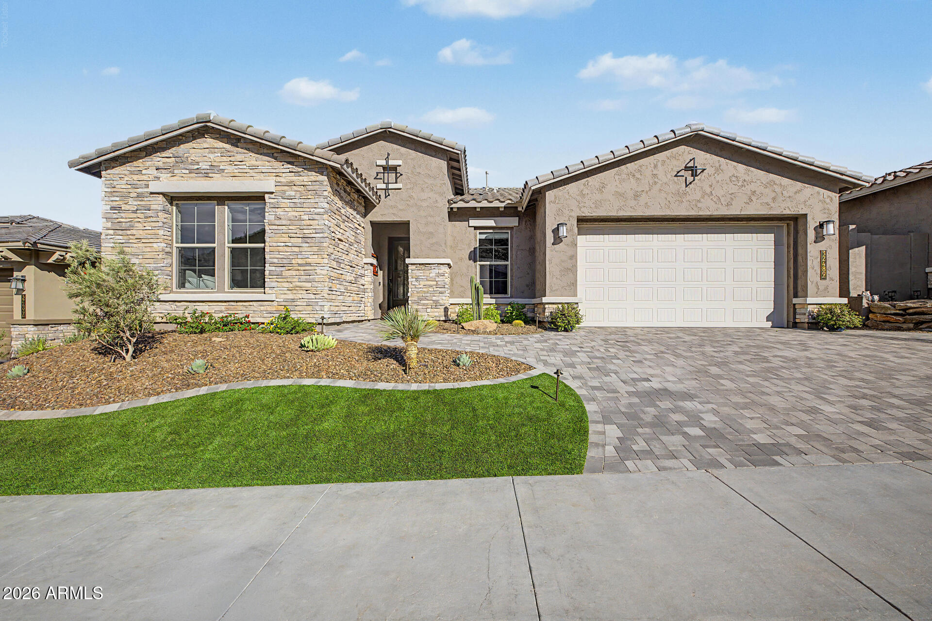 VILLAGE H AT VISTANCIA PARCELS H-11 12 - Residential