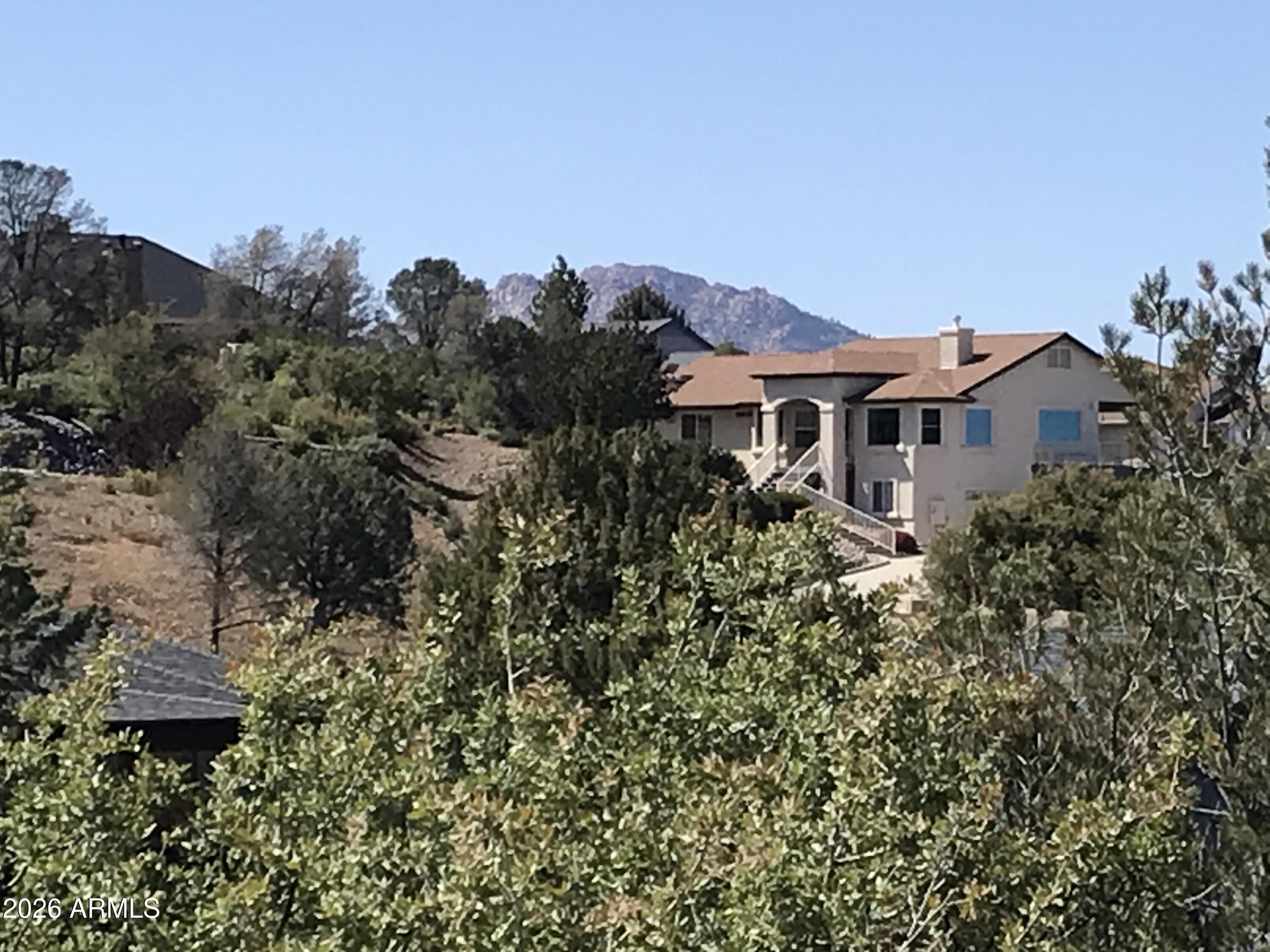 EAGLE RIDGE 2 - Land