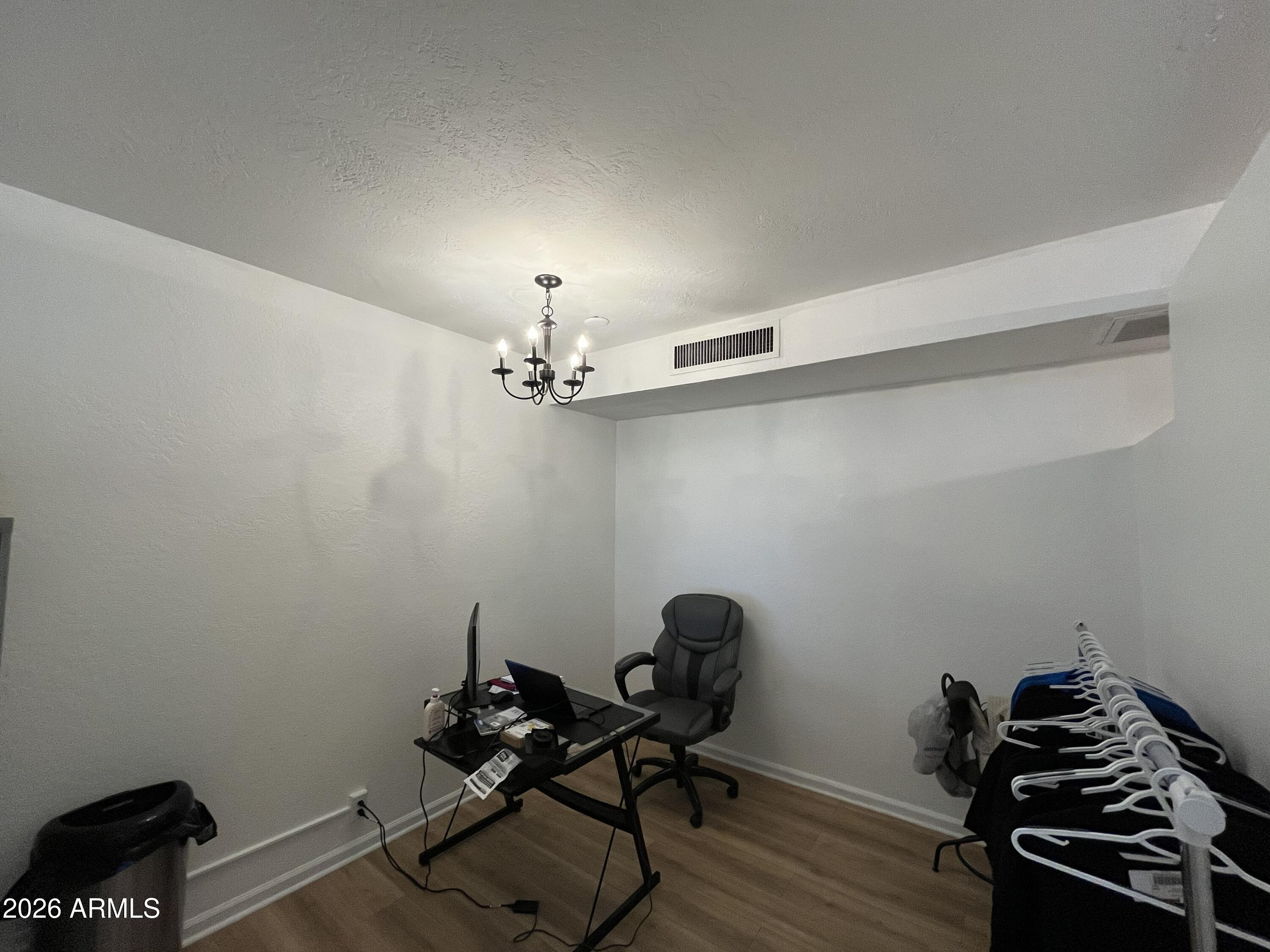 LA OUA PLAZA - Commercial Sale