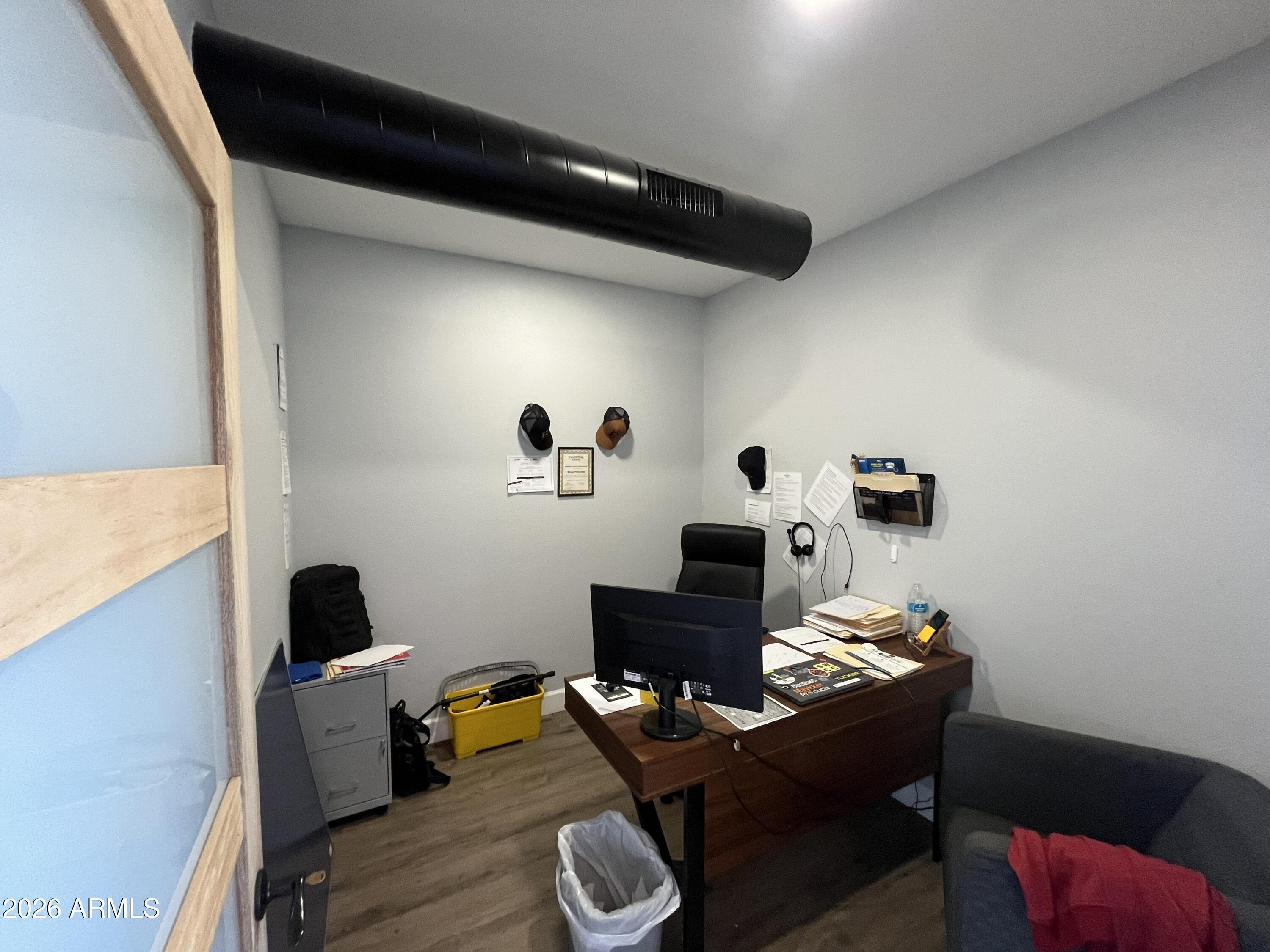 LA OUA PLAZA - Commercial Sale