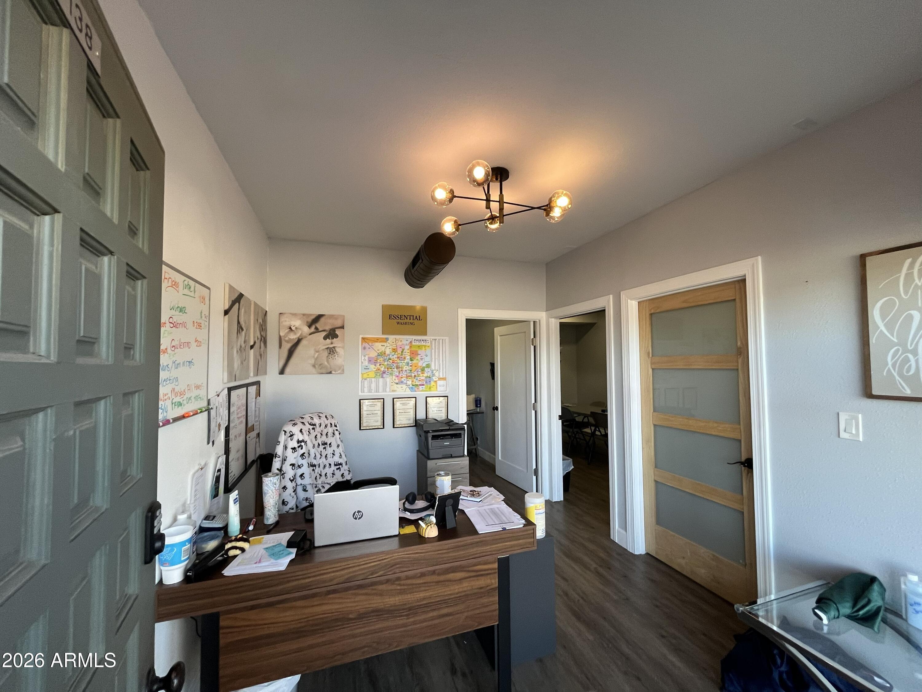 LA OUA PLAZA - Commercial Sale
