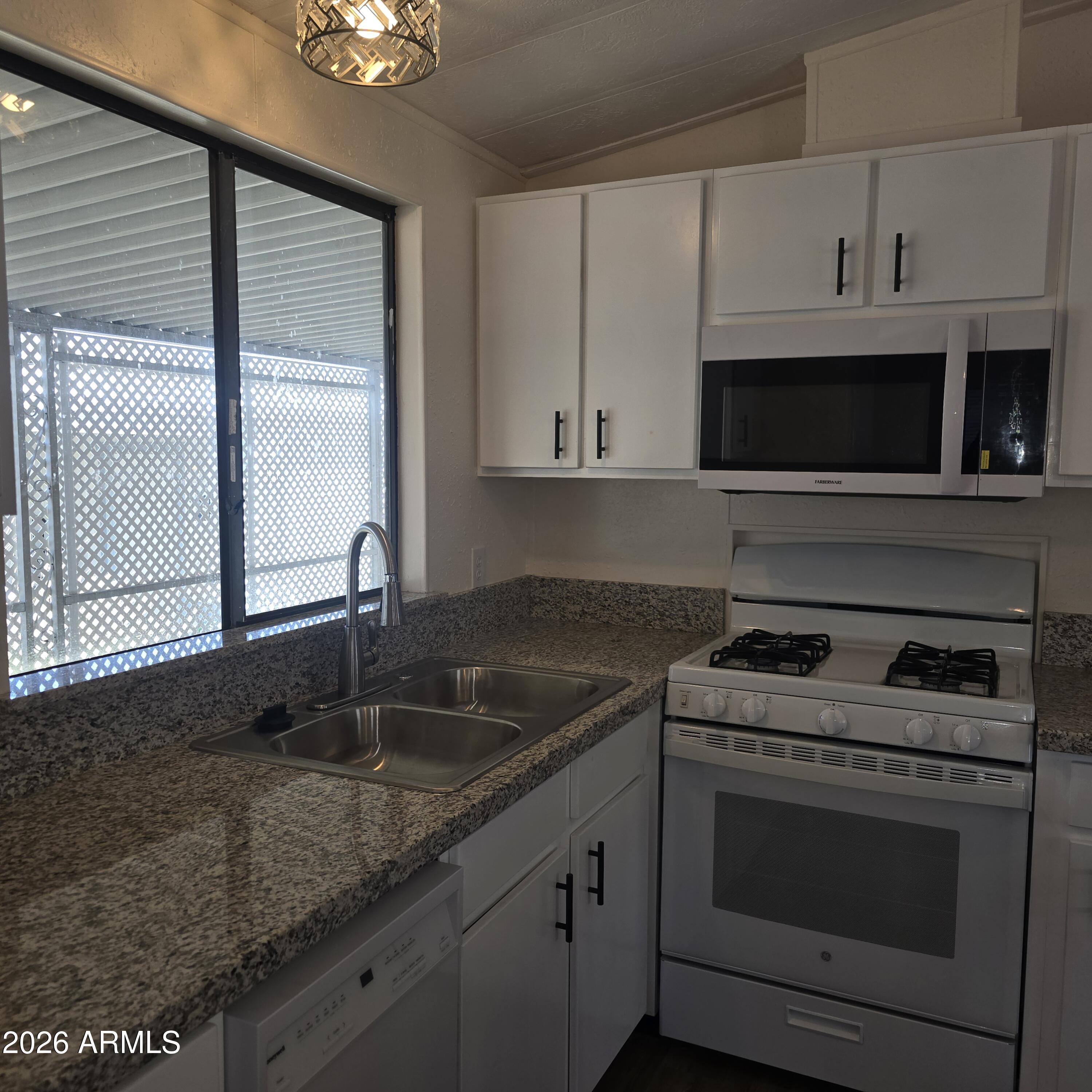 Jadestone On Olive - Residential