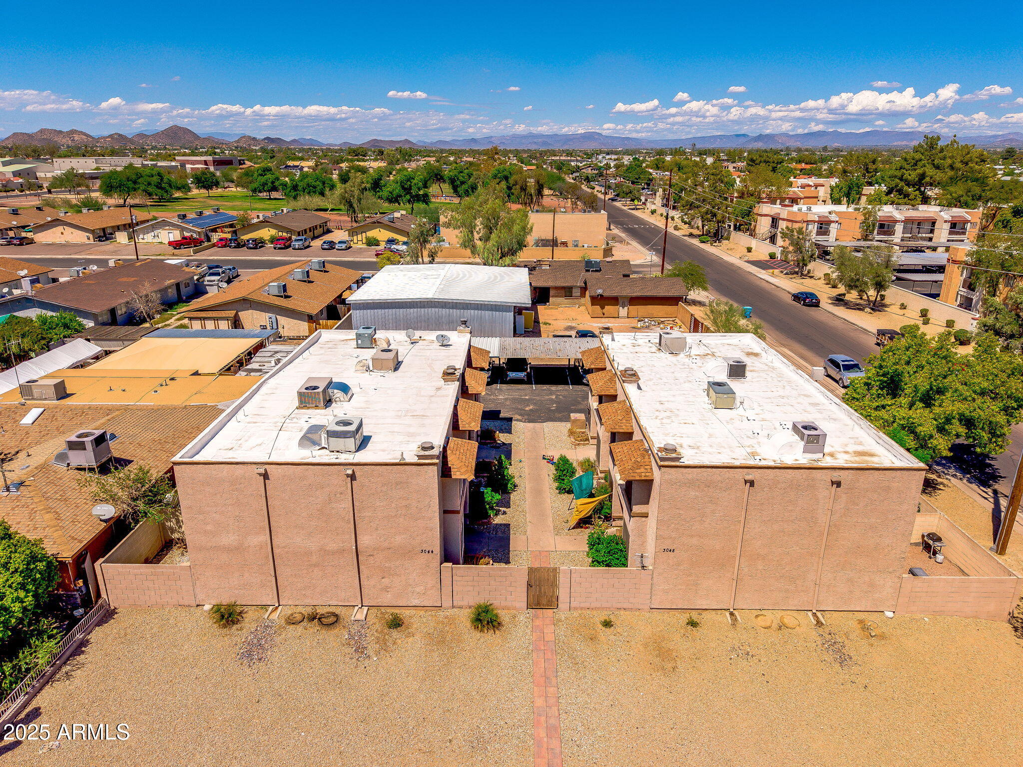 PARADISE PARK ESTATES LOTS 12-20 - Residential Income