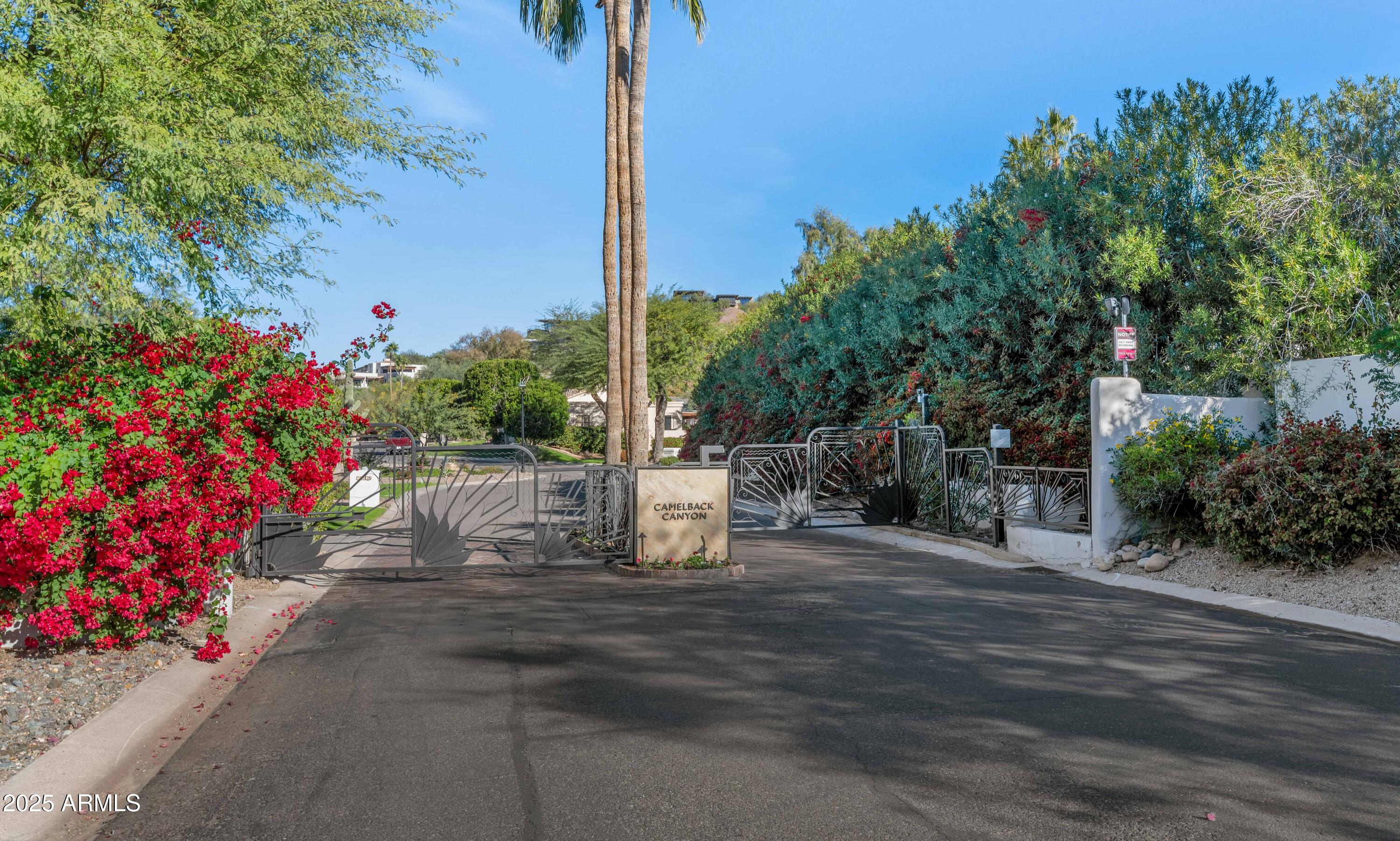 CAMELBACK CANYON REPLAT - Residential