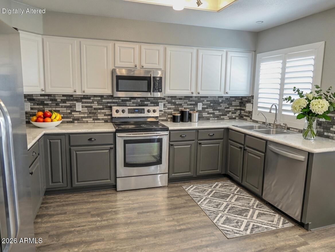 CRIMSON RIDGE - Residential