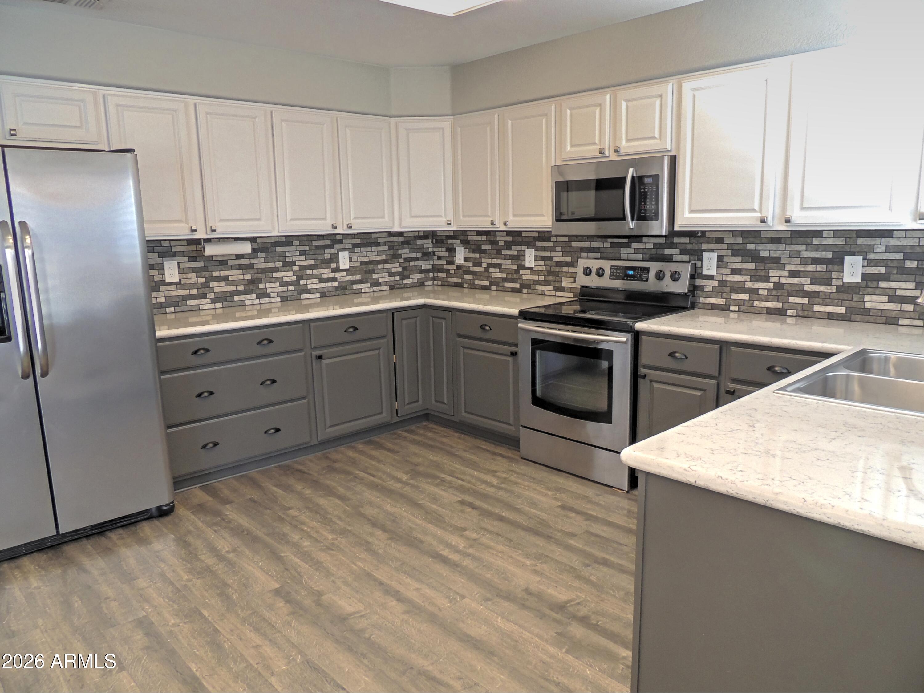 CRIMSON RIDGE - Residential