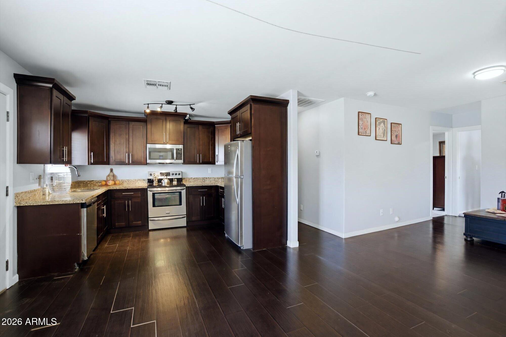 BEN-JO ESTATES LOTS 1-10 33-52 75-94 - Residential