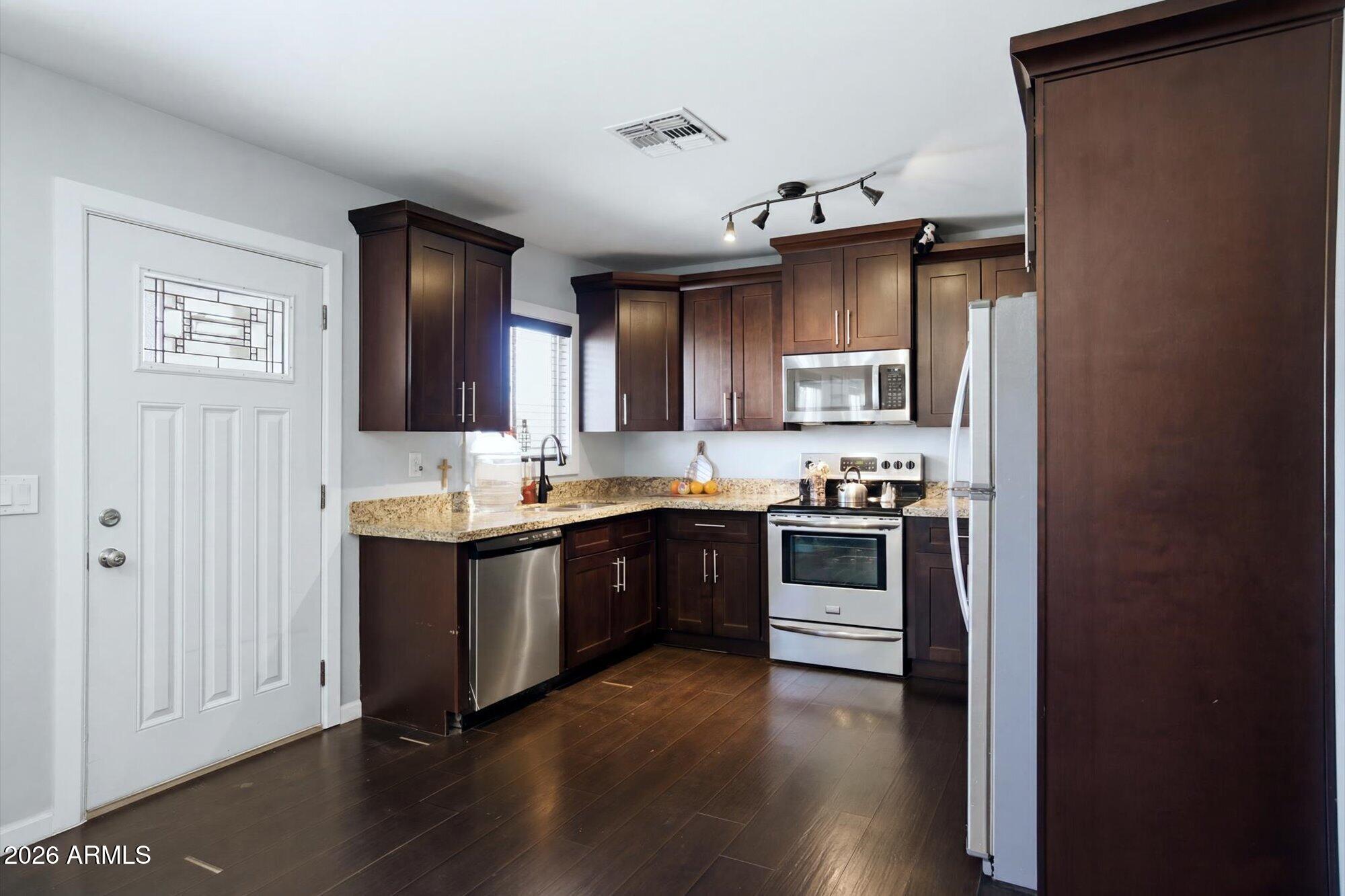 BEN-JO ESTATES LOTS 1-10 33-52 75-94 - Residential