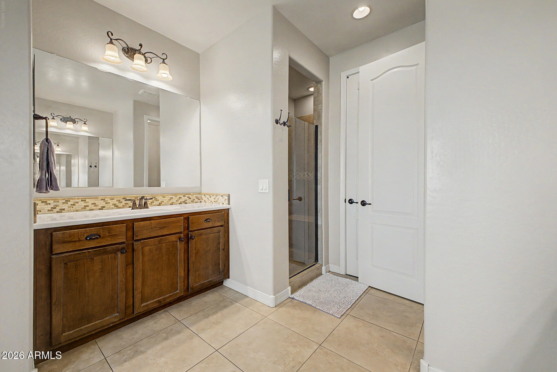 RIO SIERRA AMD - Residential