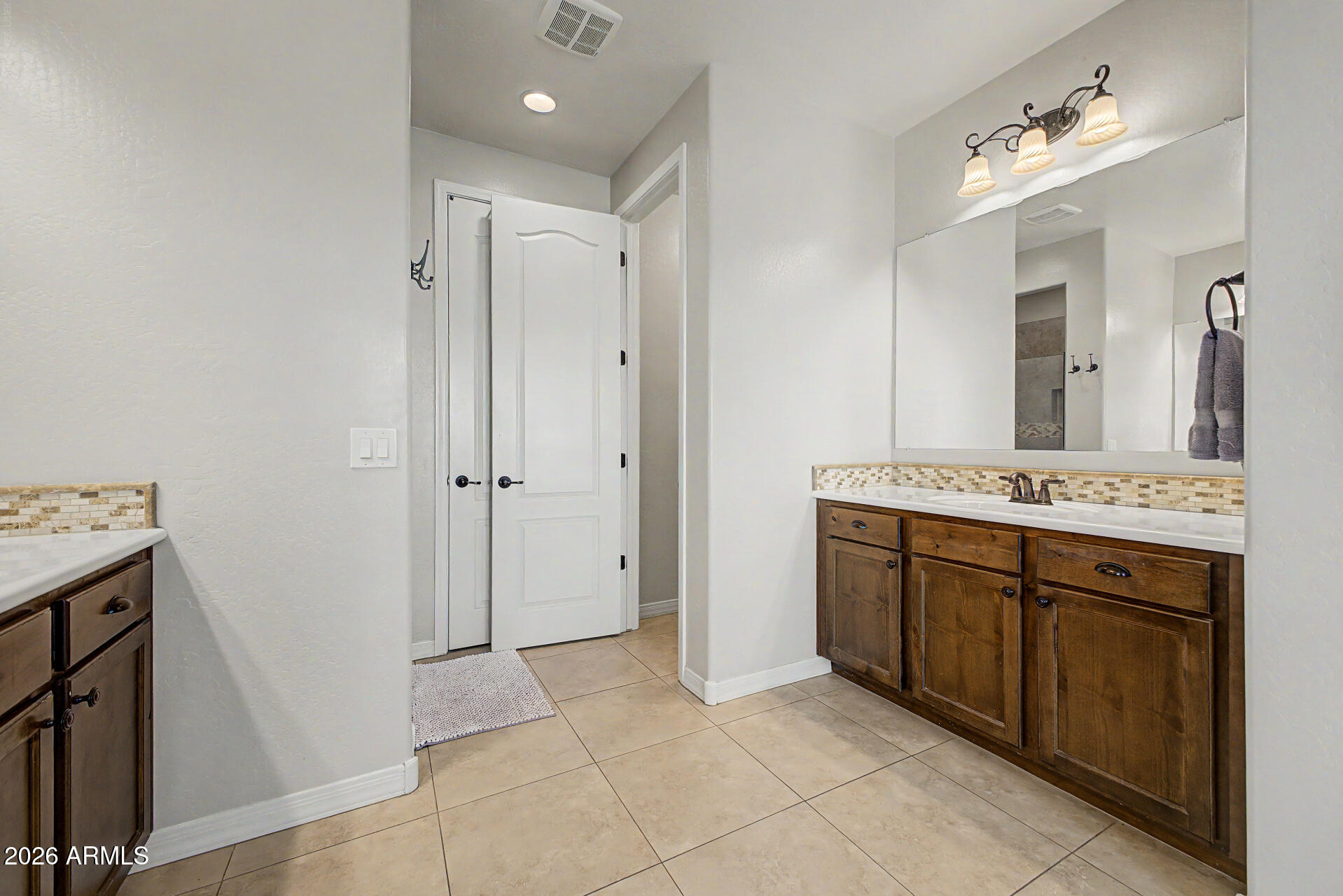 RIO SIERRA AMD - Residential