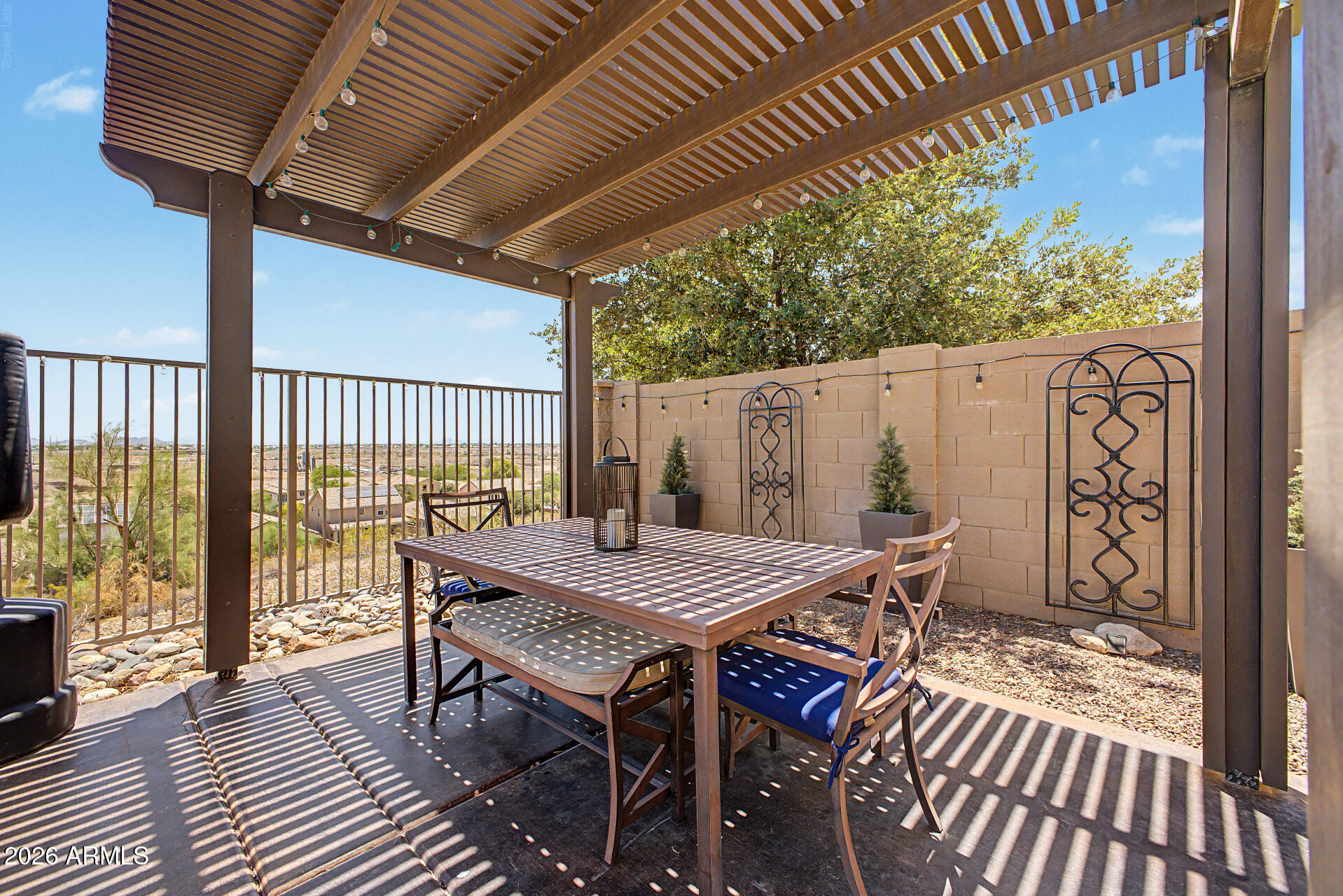 RIO SIERRA AMD - Residential