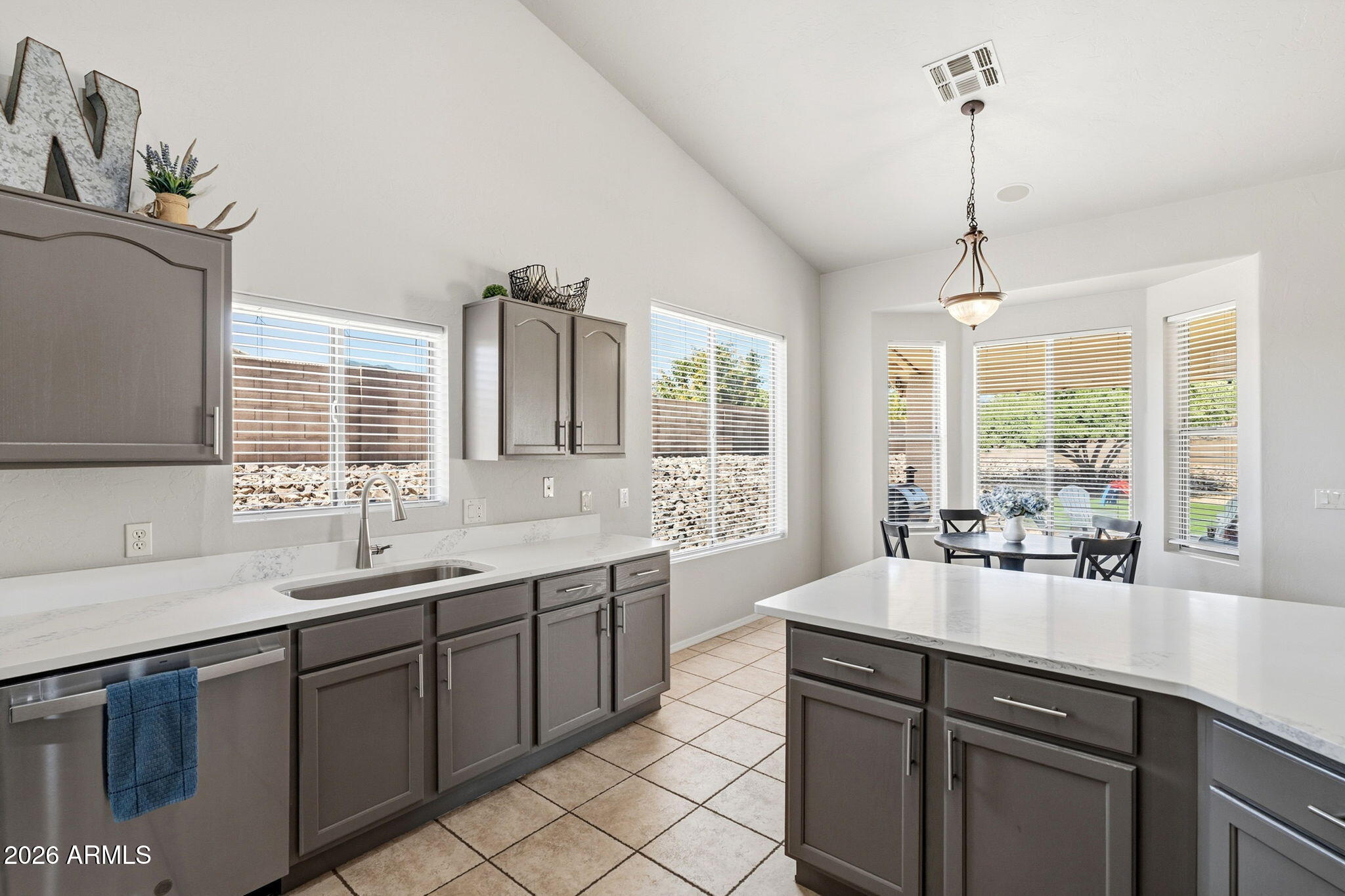 CANYON DE FLORES PHASE 1F - Residential