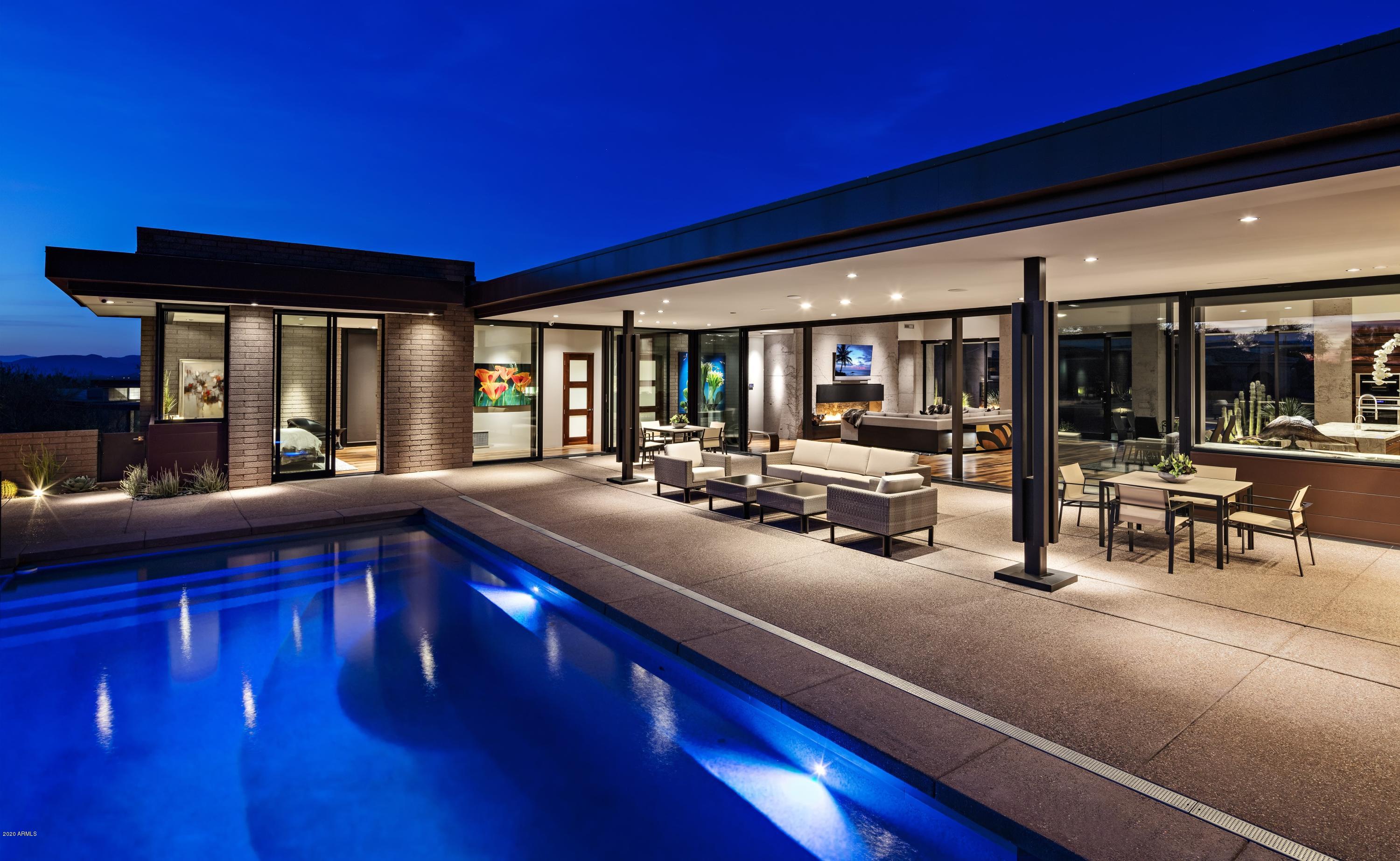 ESTANCIA - Residential