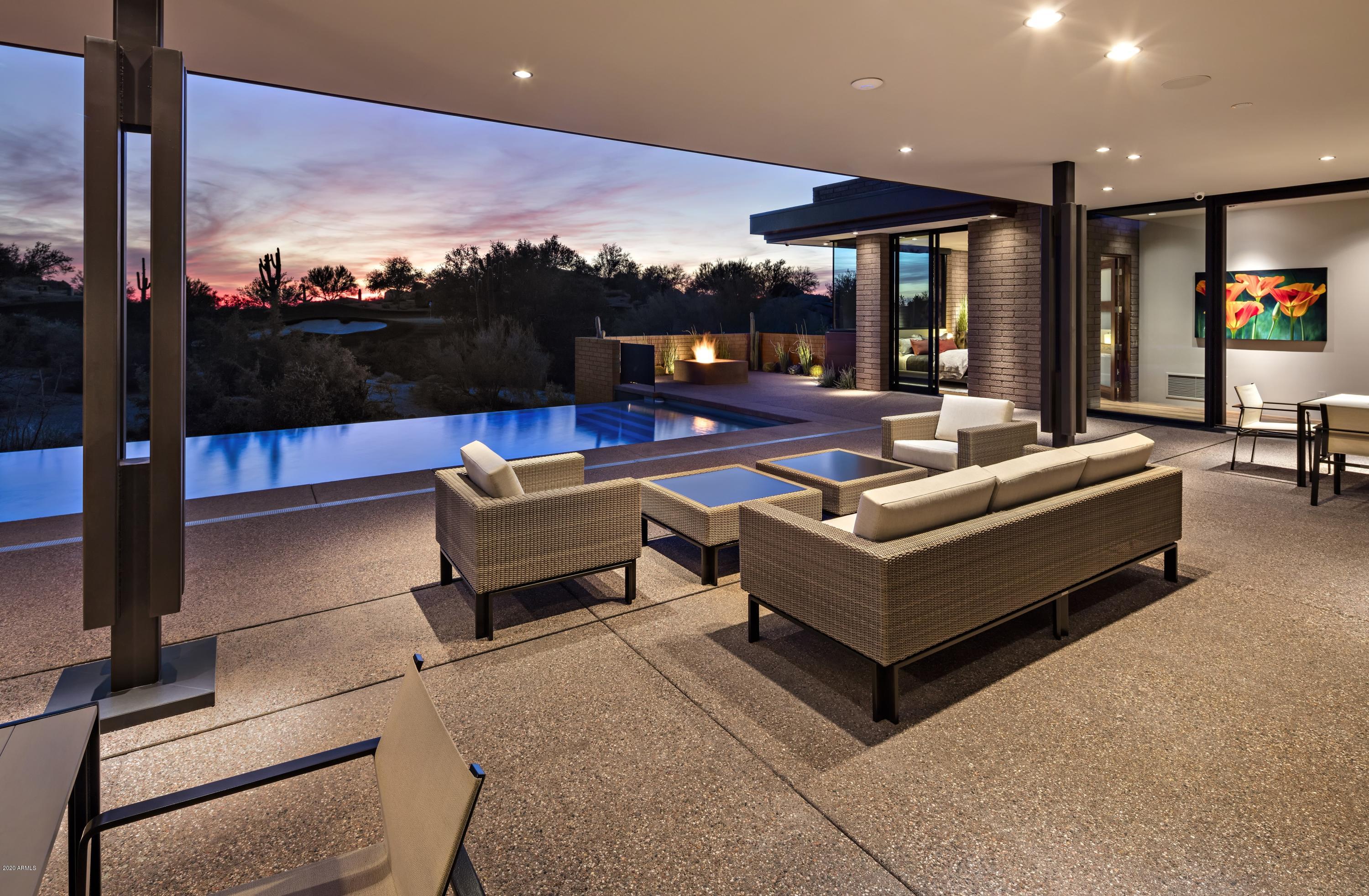 ESTANCIA - Residential