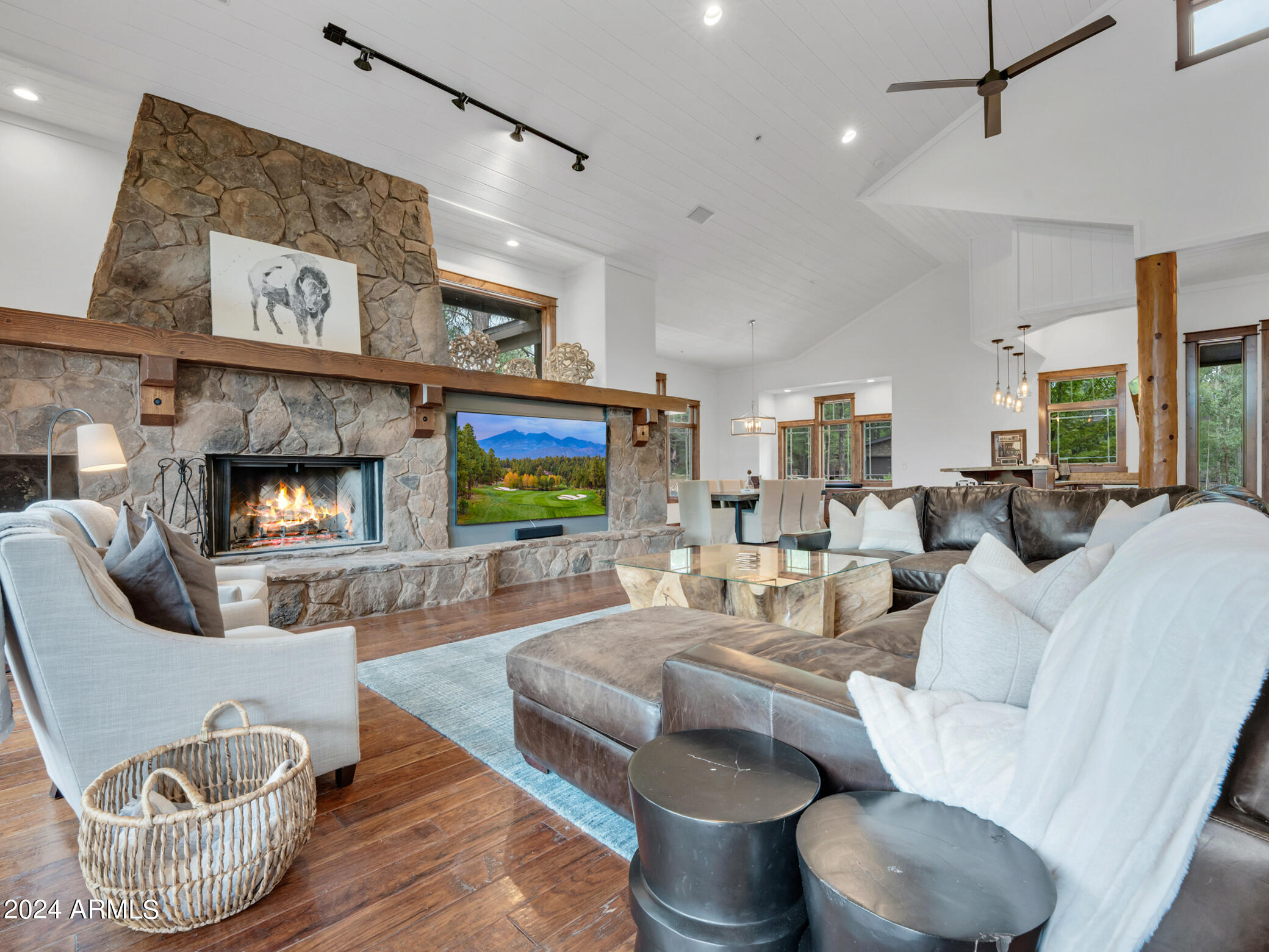 Pine Canyon - Residential