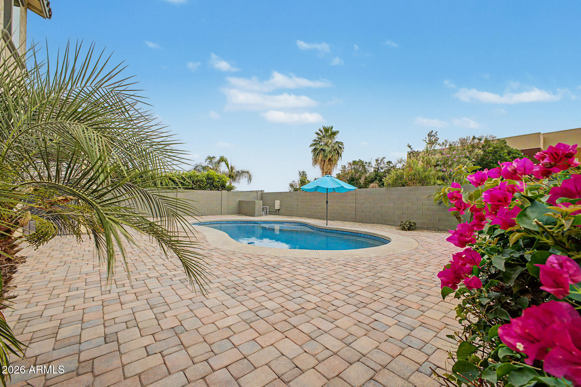 GARDEN GROVE - Residential