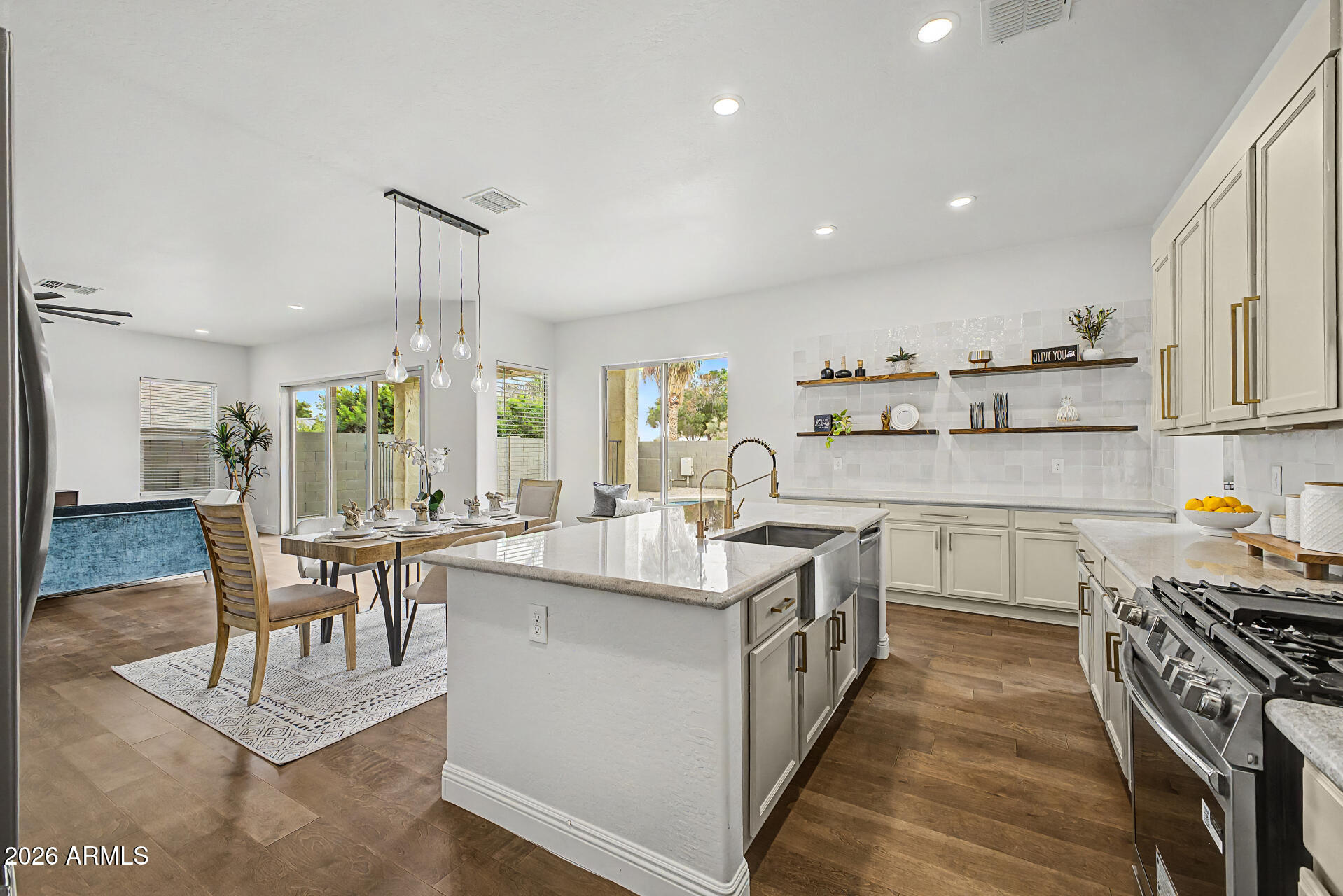 GARDEN GROVE - Residential