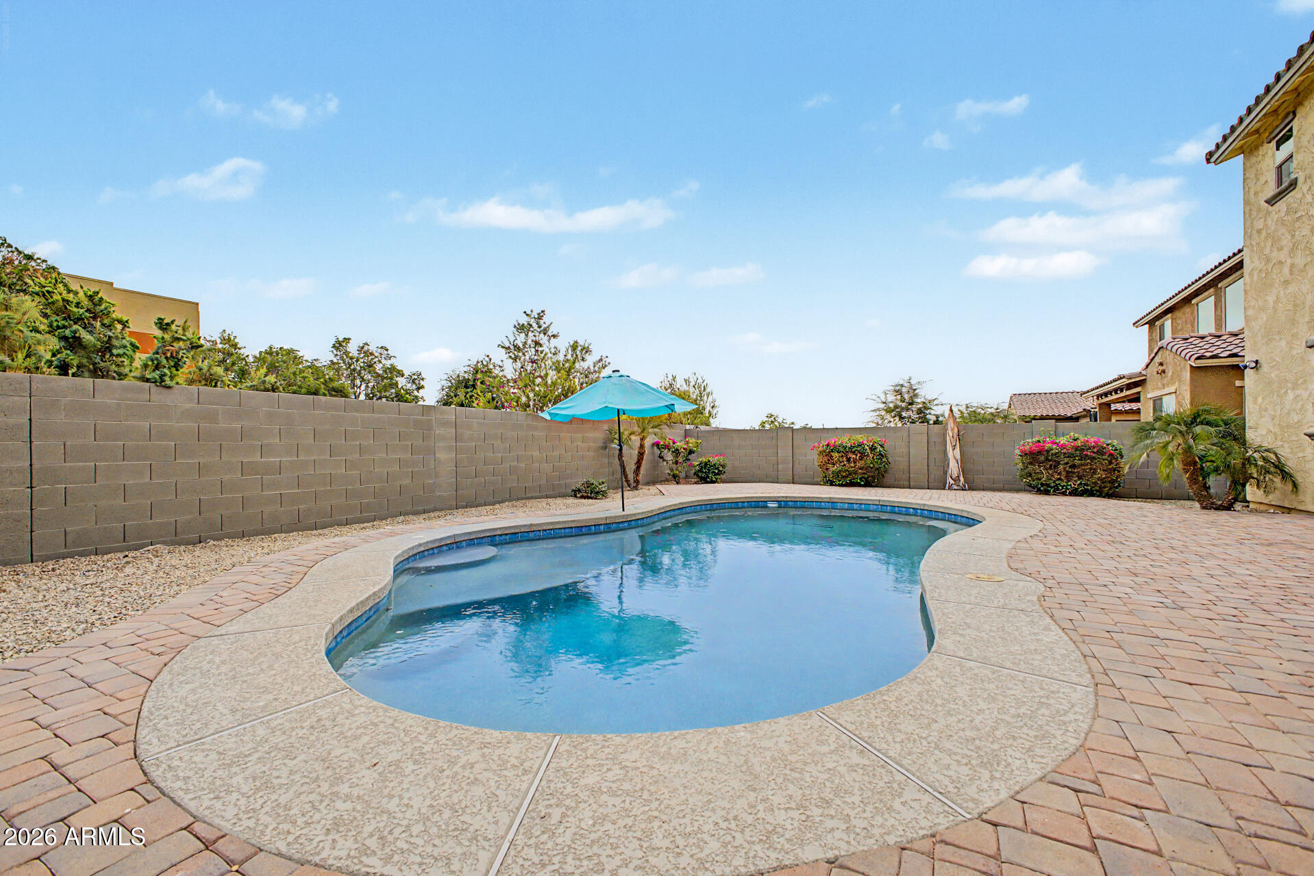 GARDEN GROVE - Residential