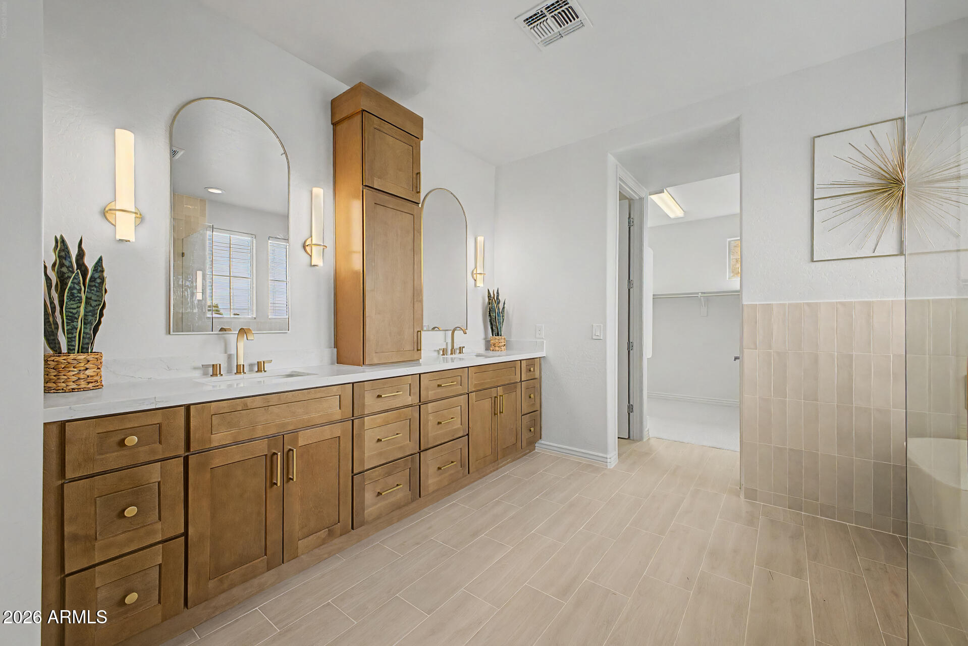 GARDEN GROVE - Residential
