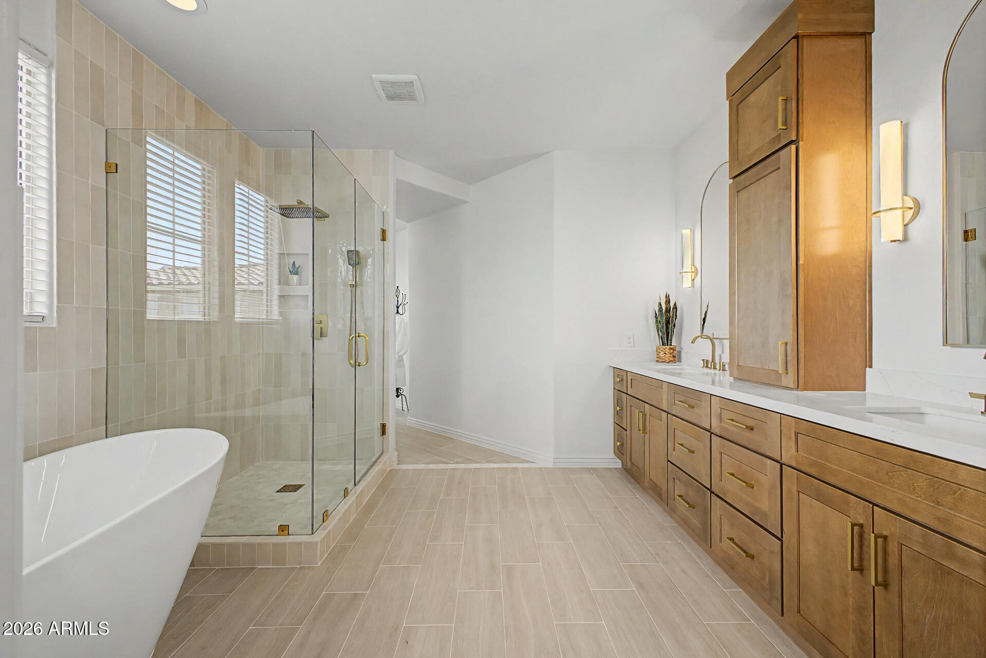 GARDEN GROVE - Residential