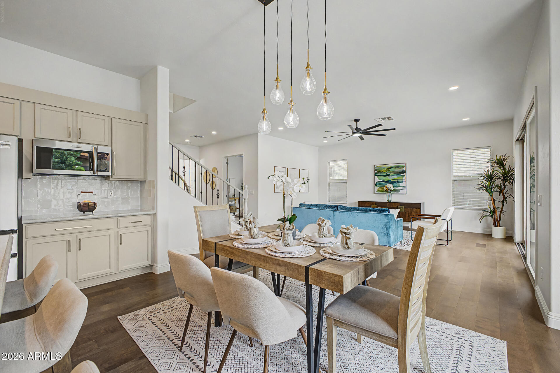 GARDEN GROVE - Residential