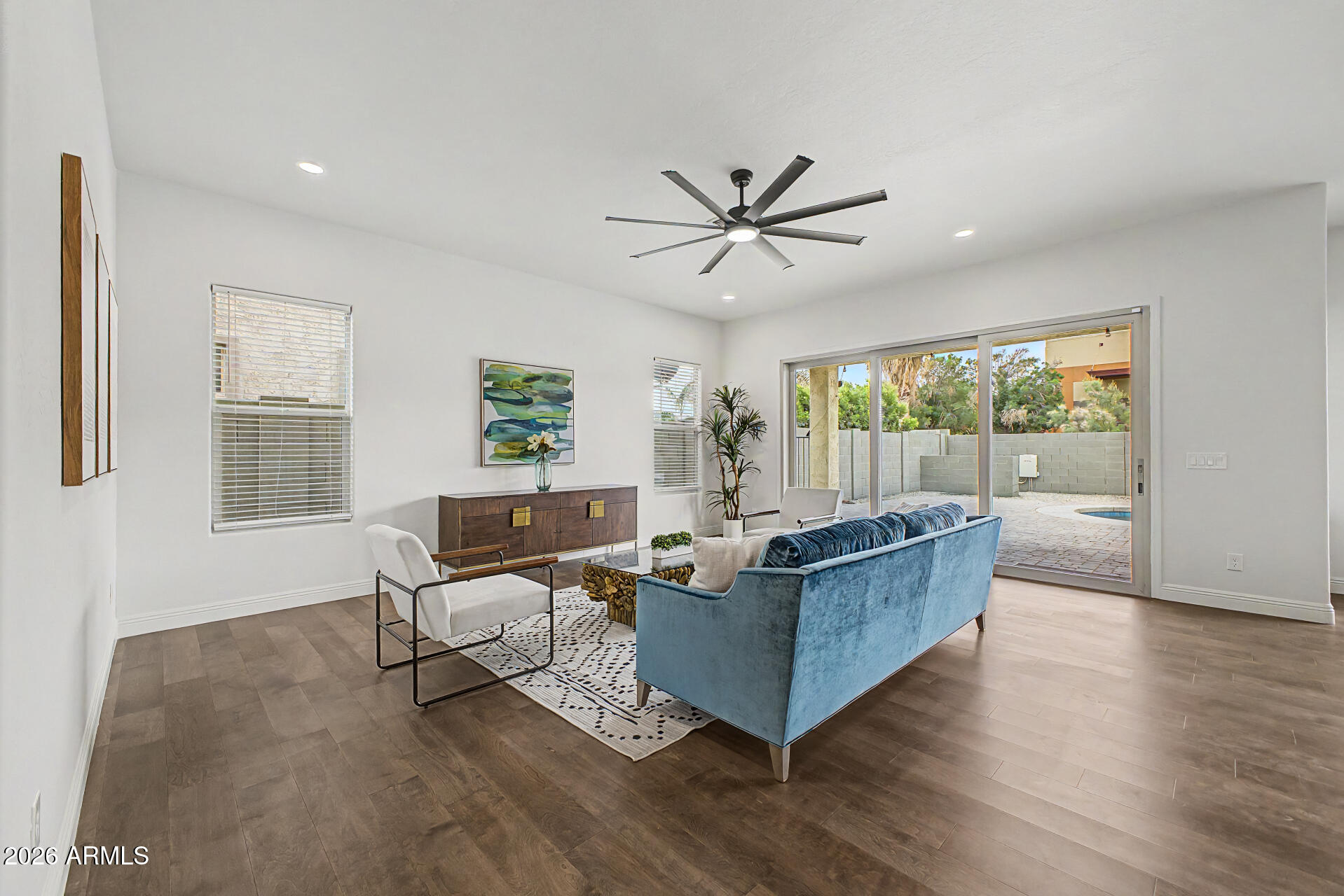 GARDEN GROVE - Residential