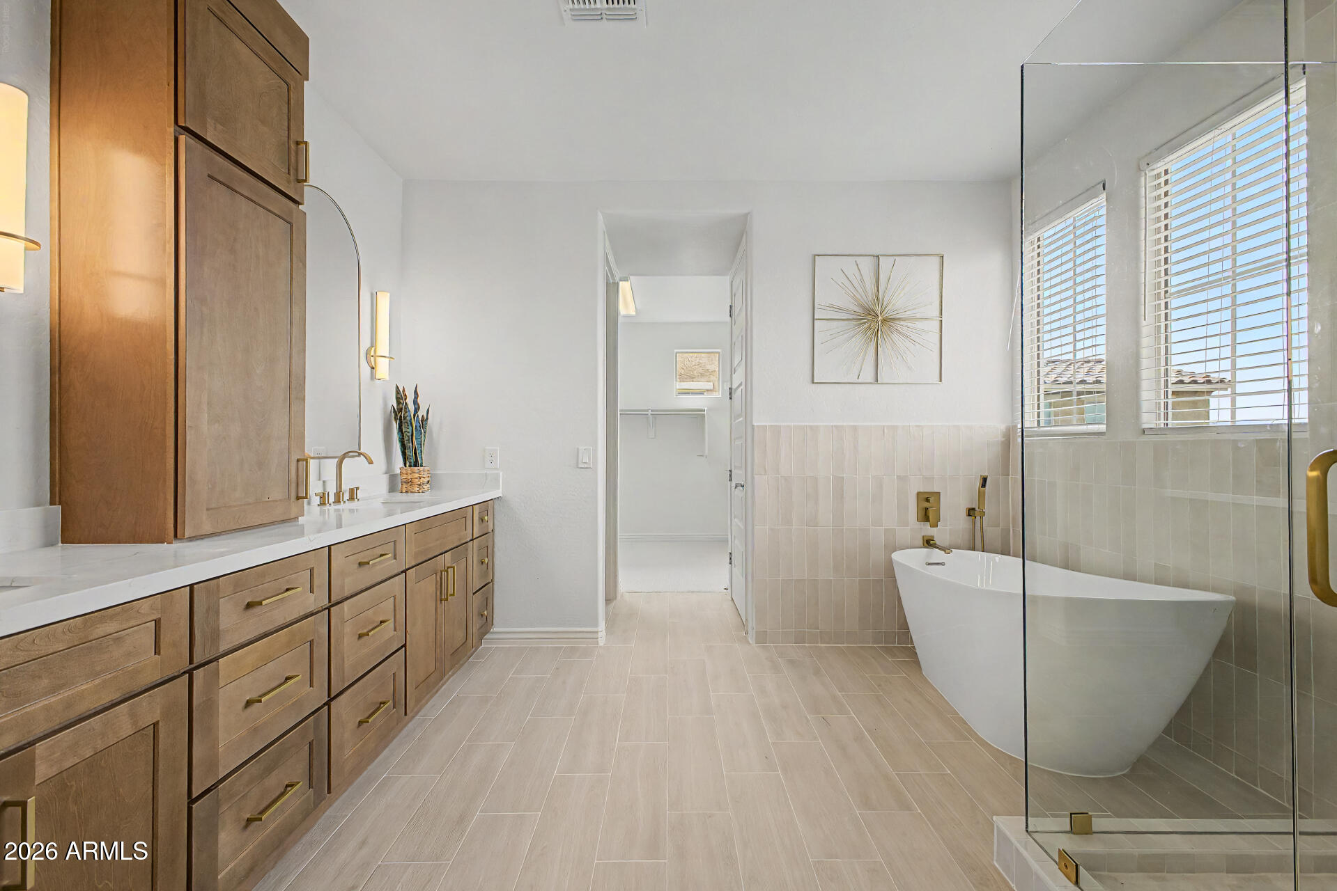 GARDEN GROVE - Residential