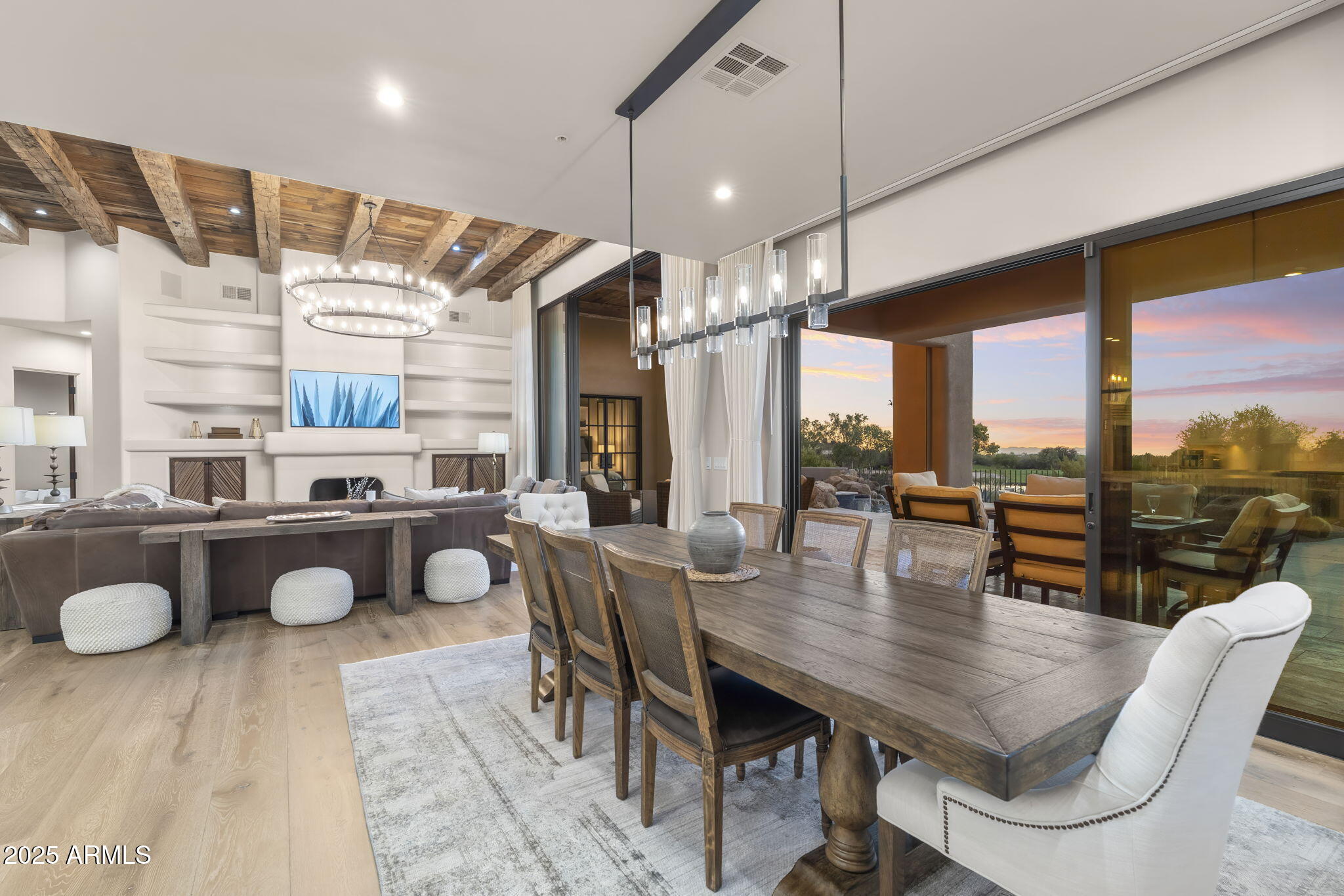BOULDERS - Residential