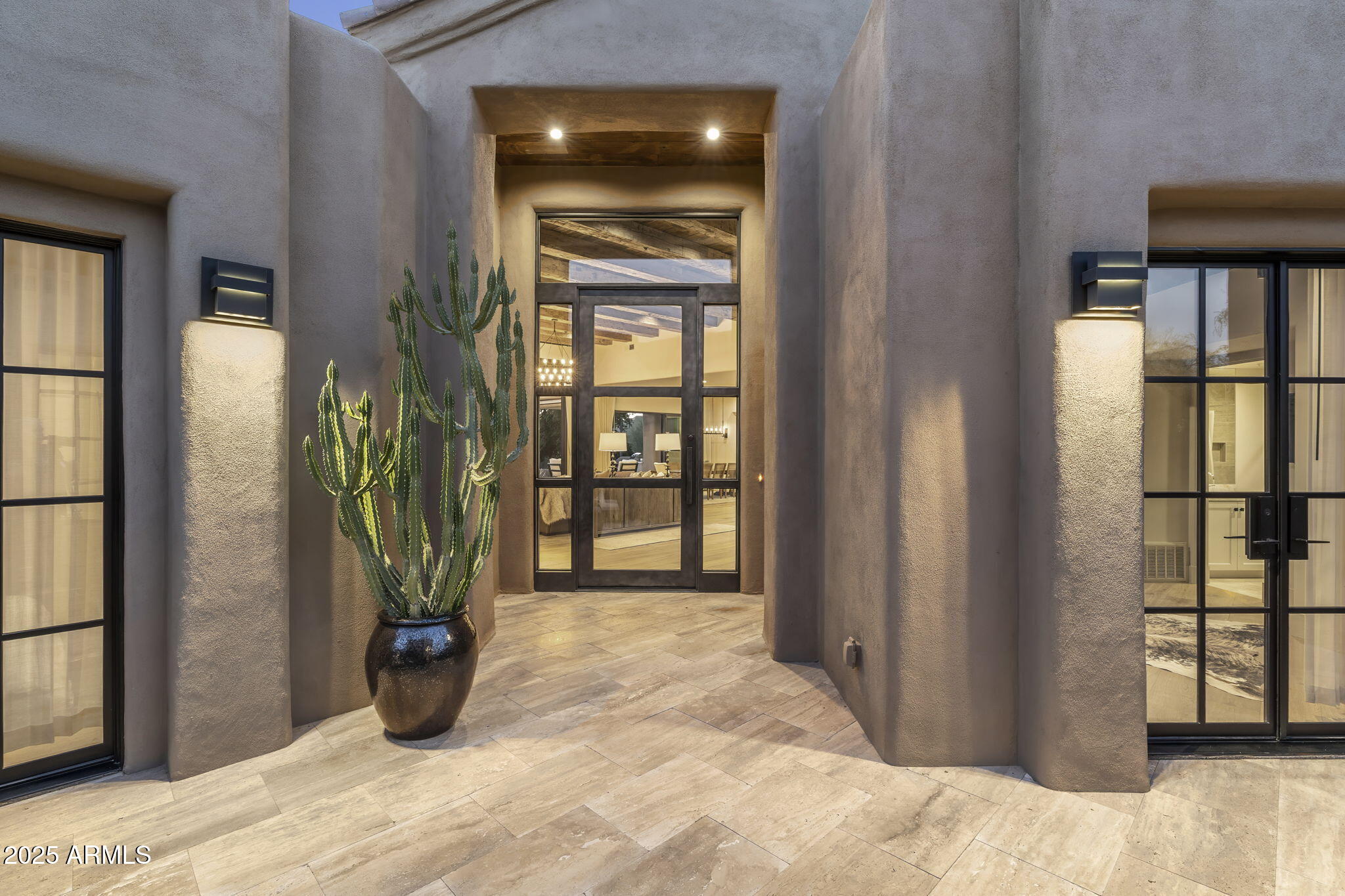 BOULDERS - Residential