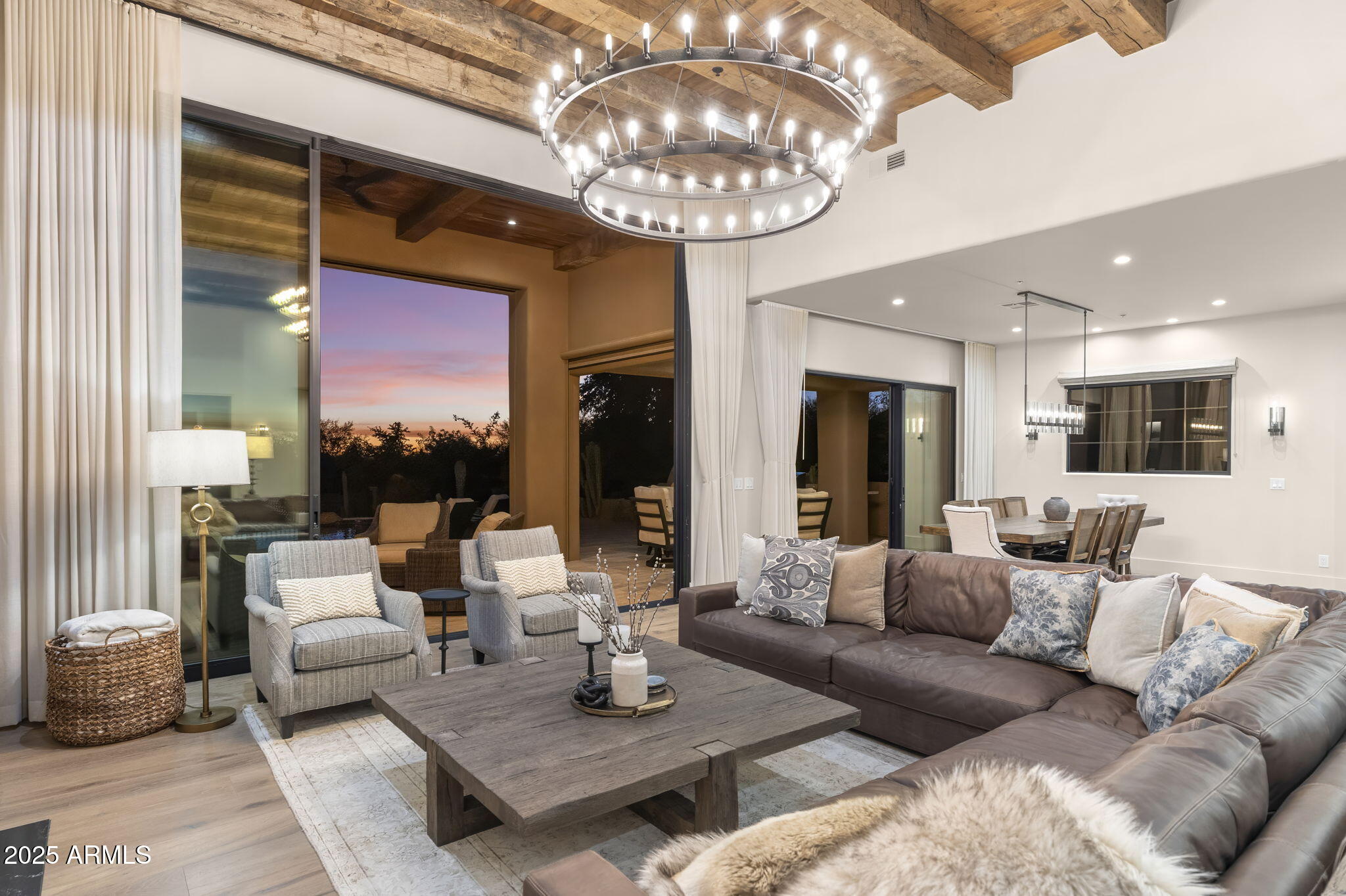 BOULDERS - Residential