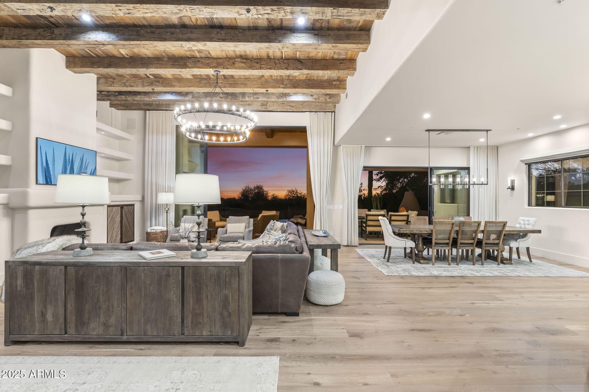 BOULDERS - Residential