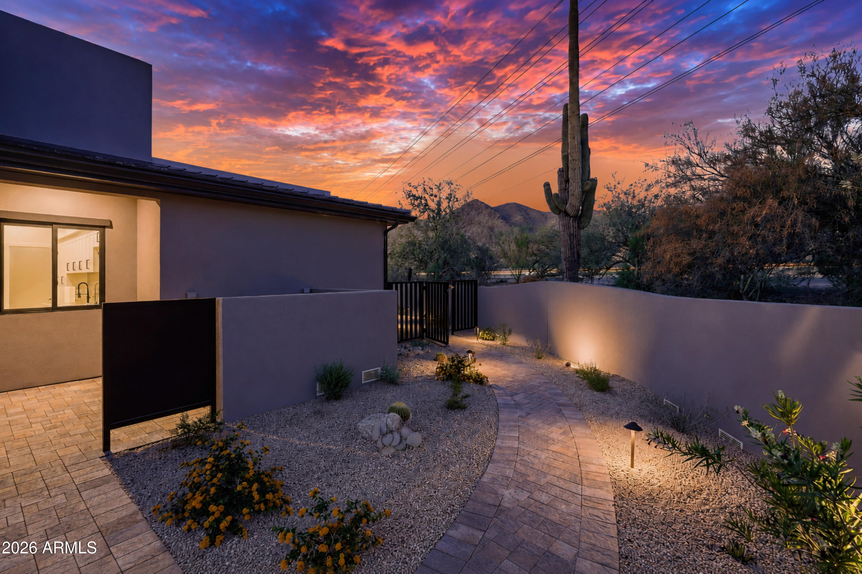 ENCLAVE AT CAREFREE LOT SPLIT - Residential