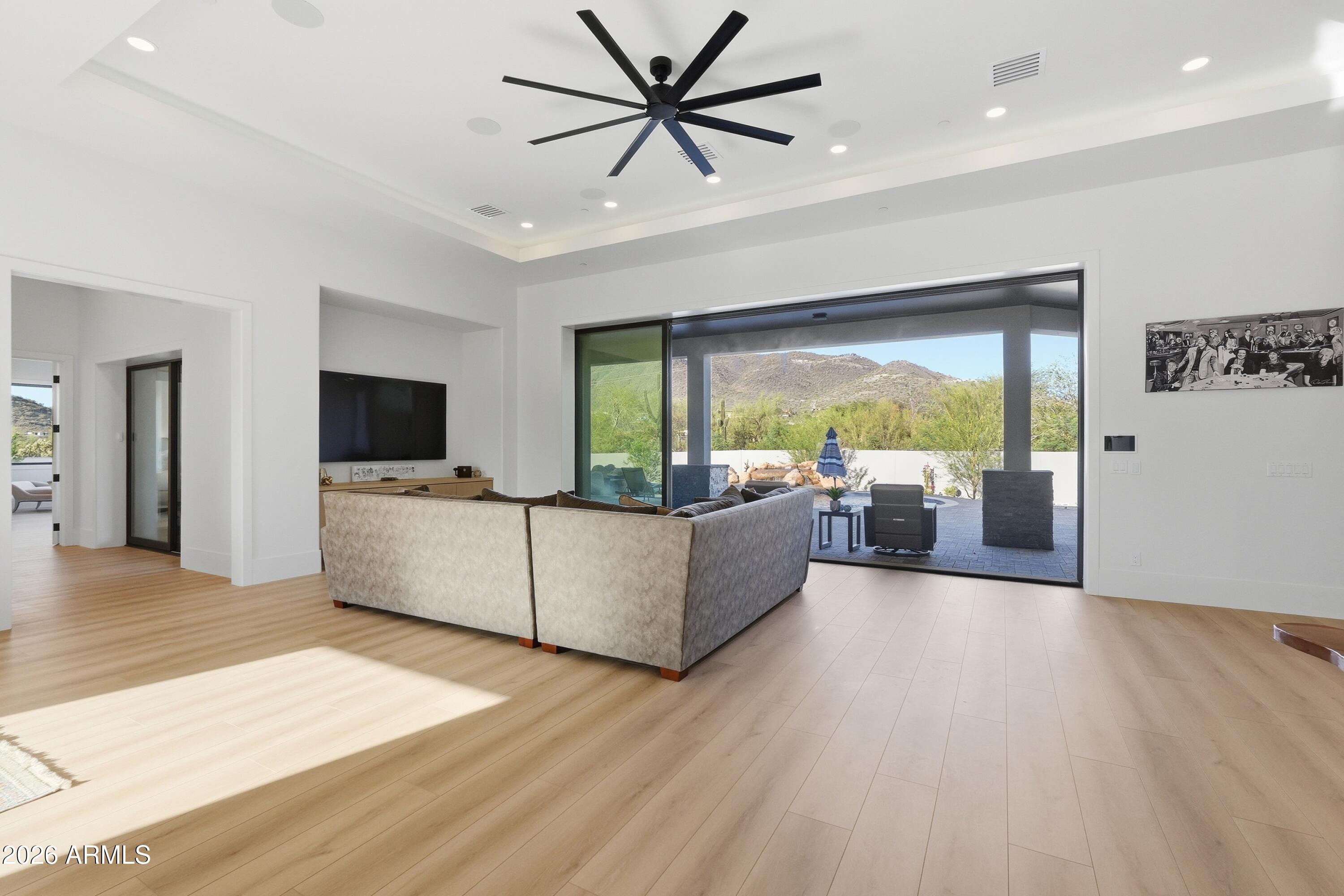 ENCLAVE AT CAREFREE LOT SPLIT - Residential