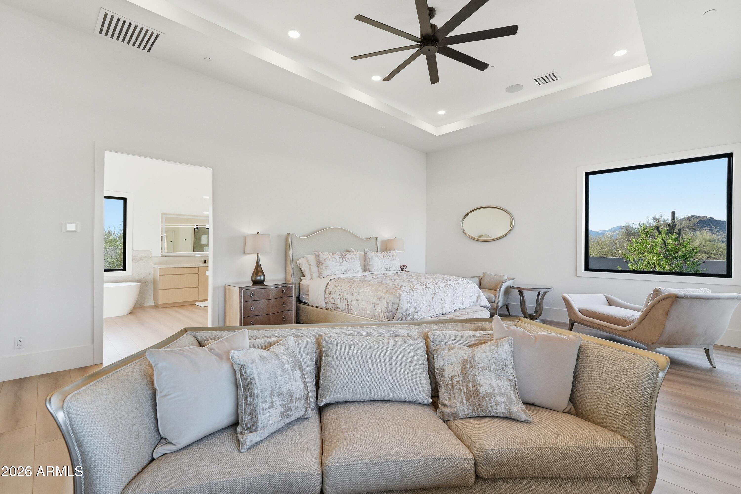 ENCLAVE AT CAREFREE LOT SPLIT - Residential