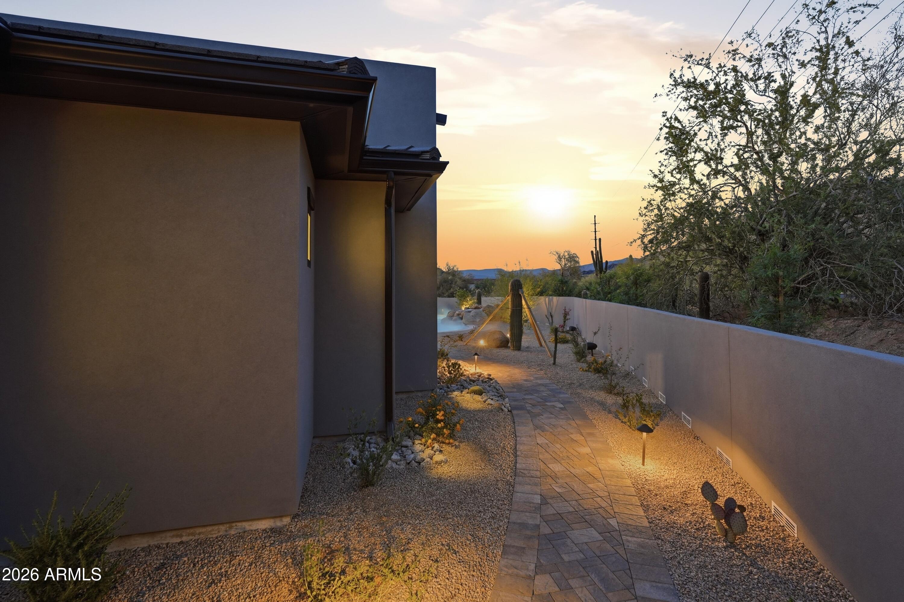 ENCLAVE AT CAREFREE LOT SPLIT - Residential
