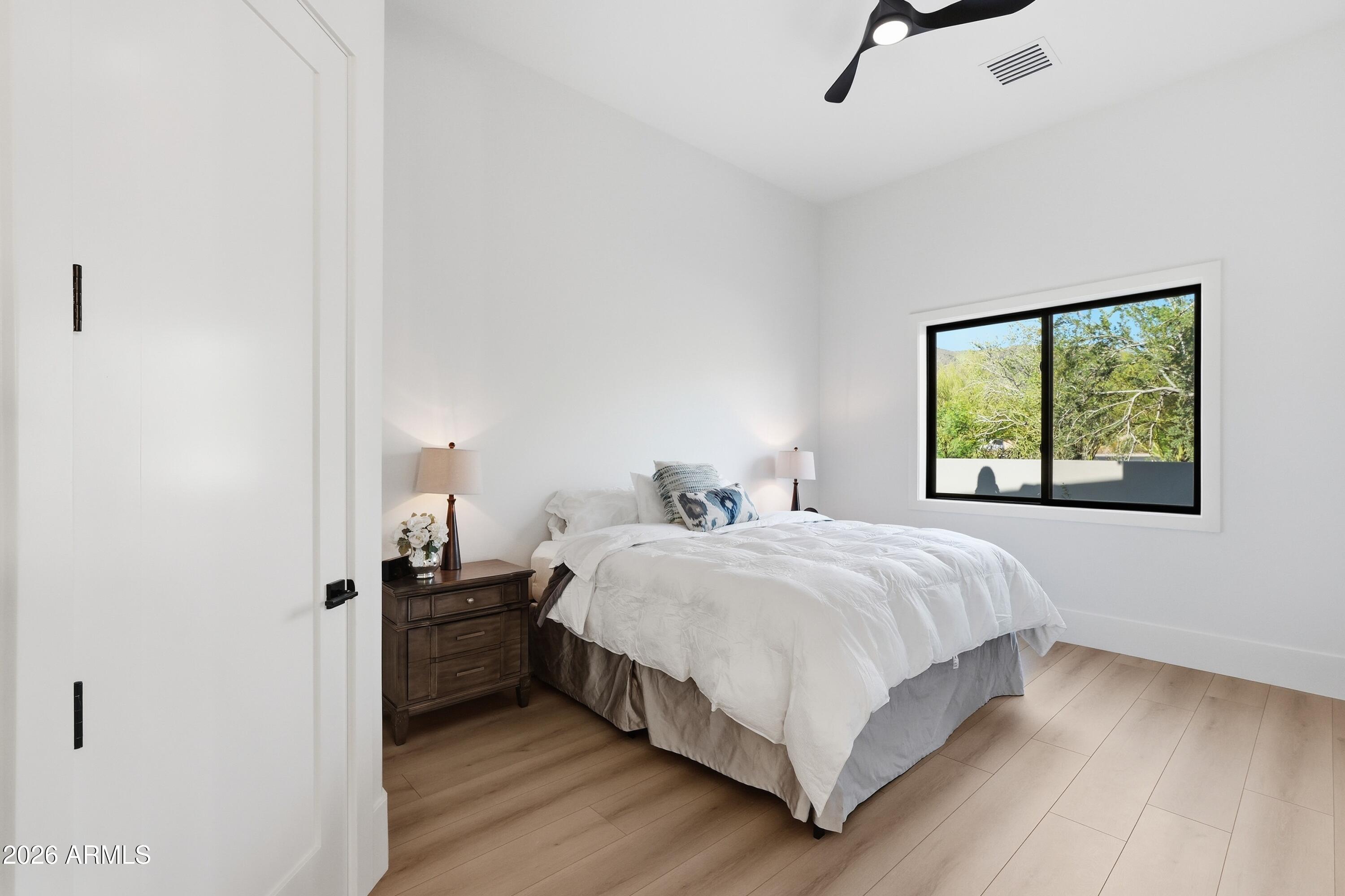ENCLAVE AT CAREFREE LOT SPLIT - Residential