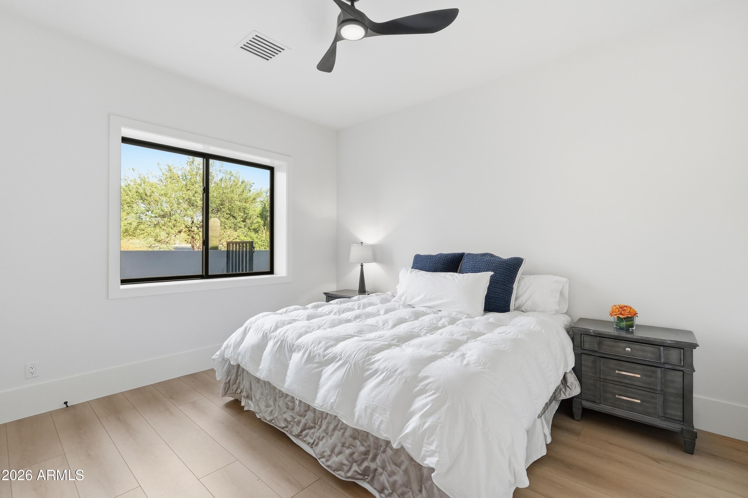 ENCLAVE AT CAREFREE LOT SPLIT - Residential