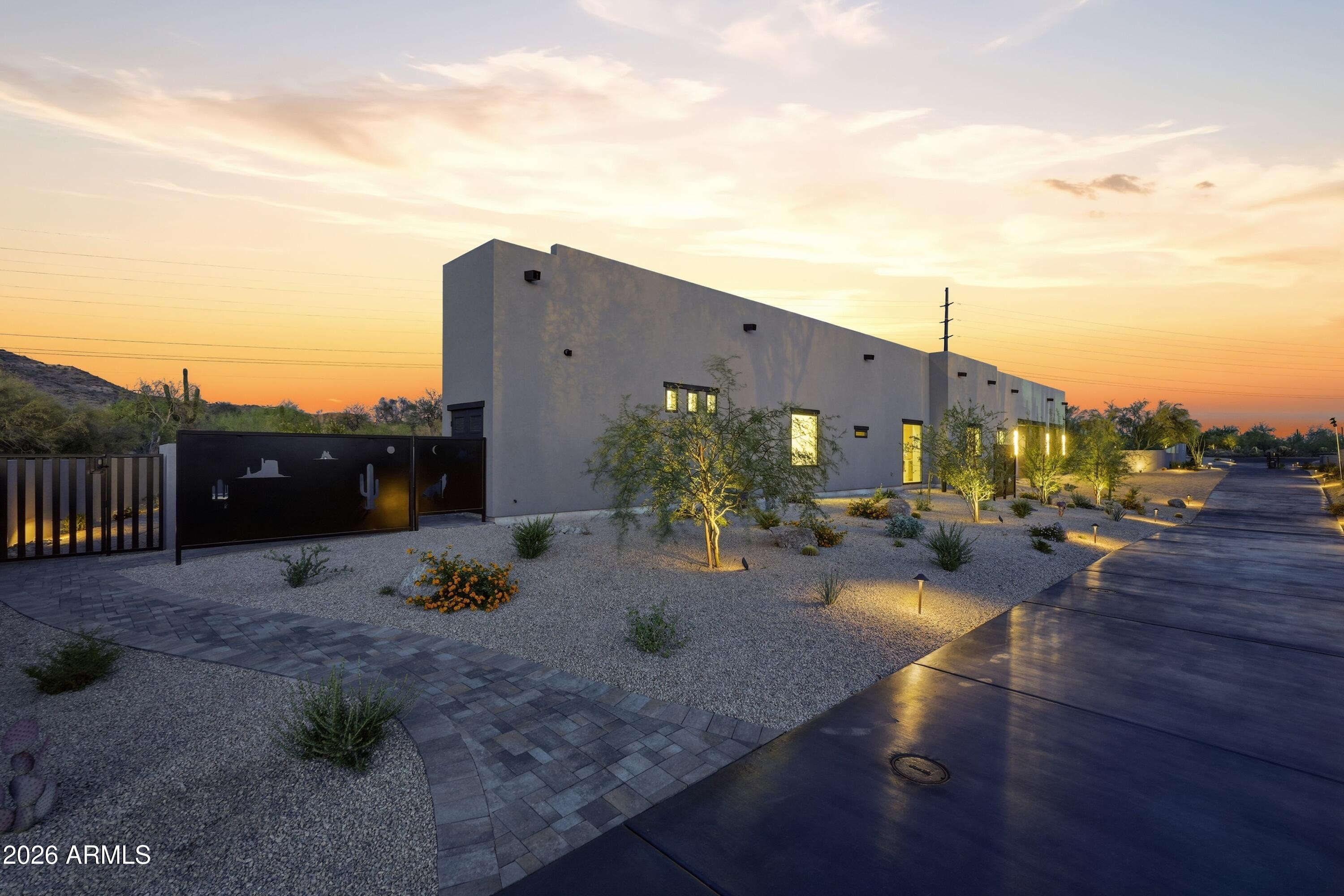 ENCLAVE AT CAREFREE LOT SPLIT - Residential